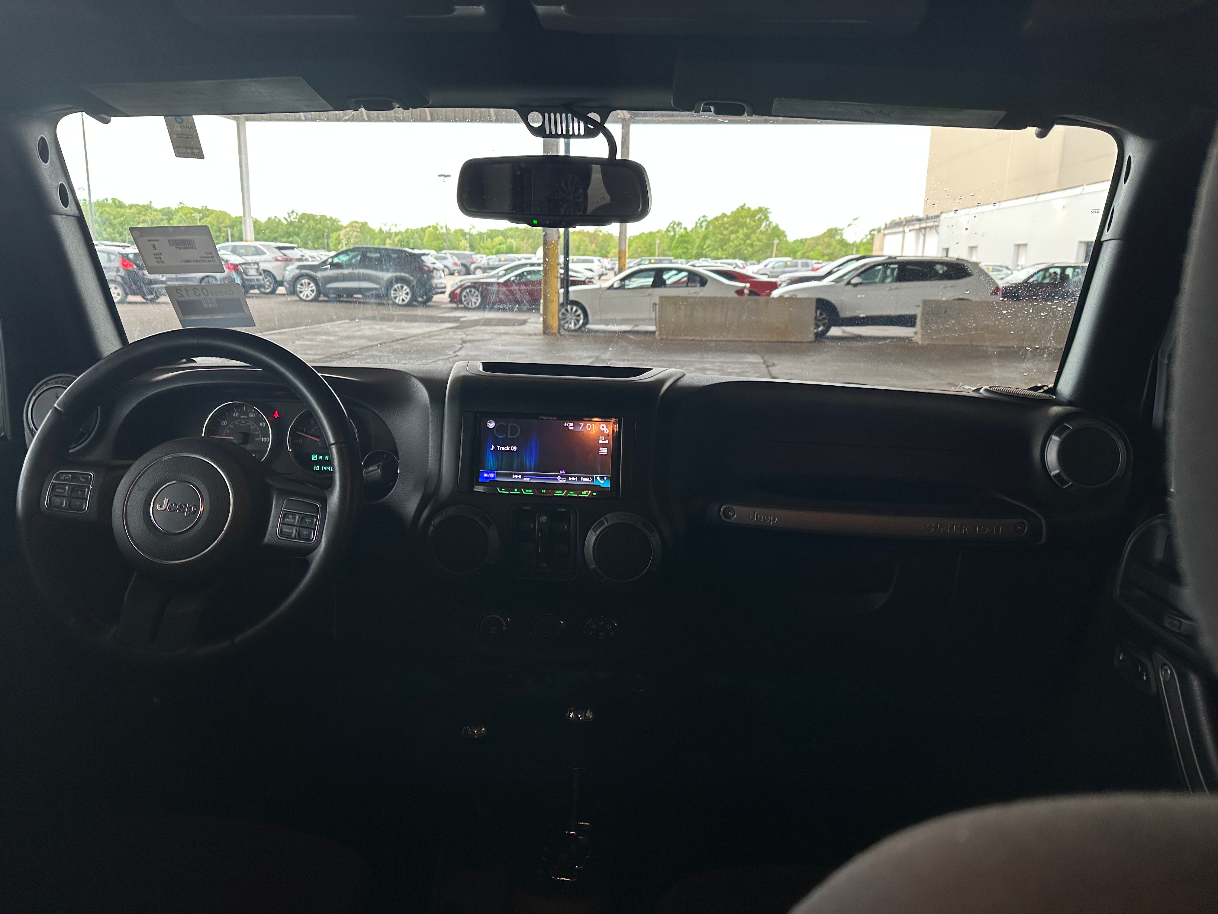 2015 Jeep Wrangler Unlimited Sport S 3