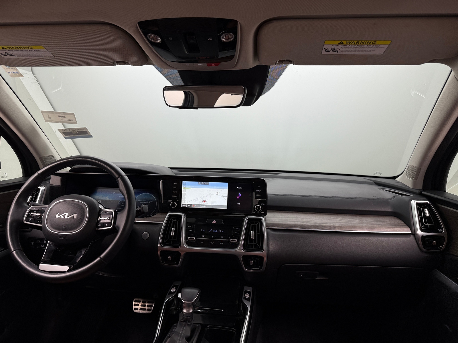 Thumbnail: 2023 Kia Sorento - 2