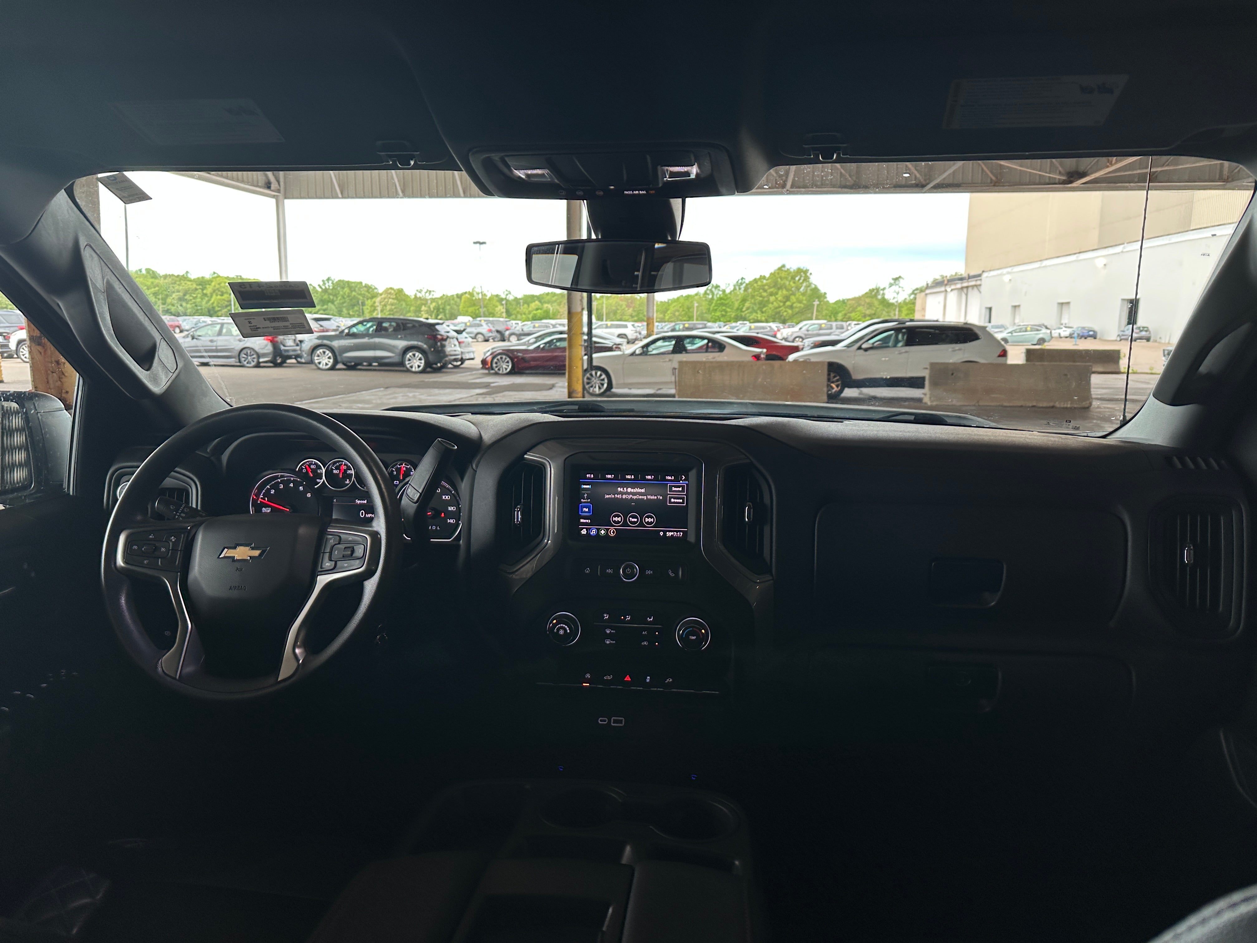 2022 Chevrolet Silverado 1500 Limited Custom 3