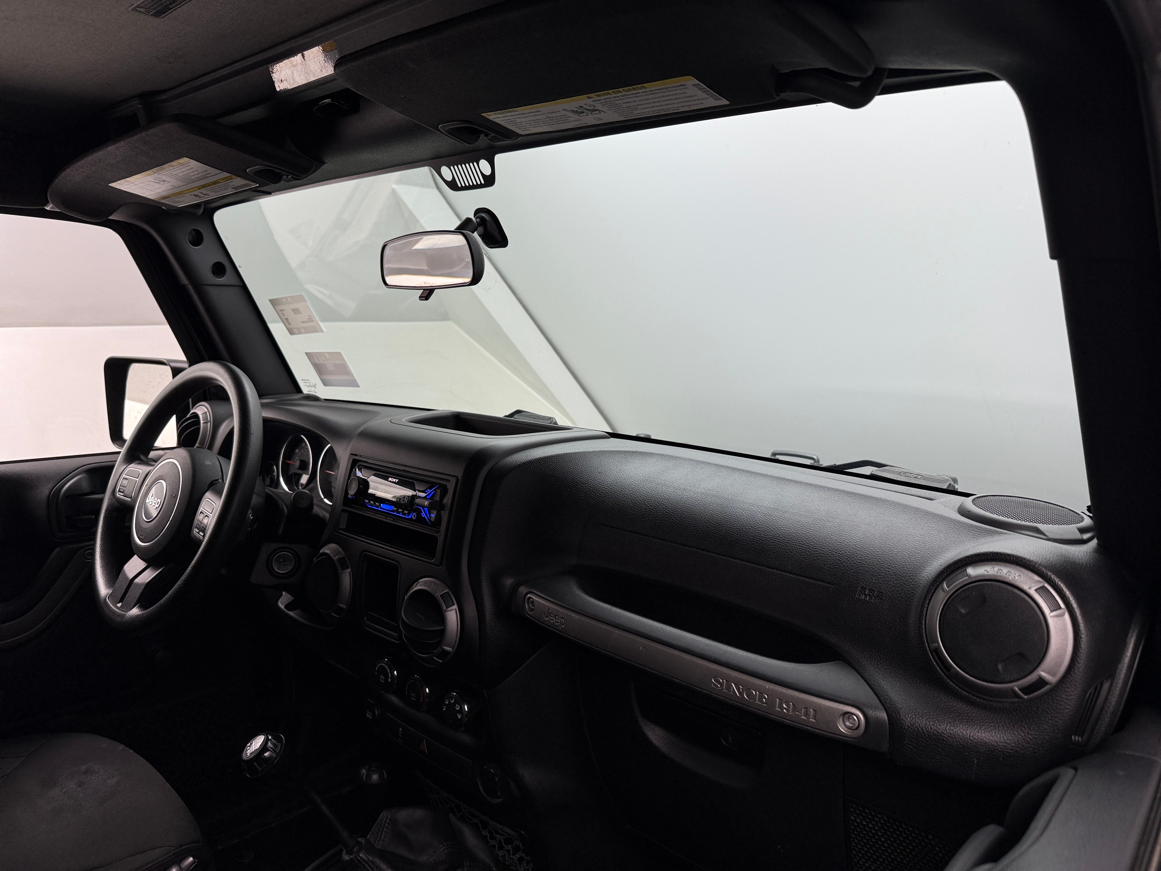 2015 Jeep Wrangler Sport 3
