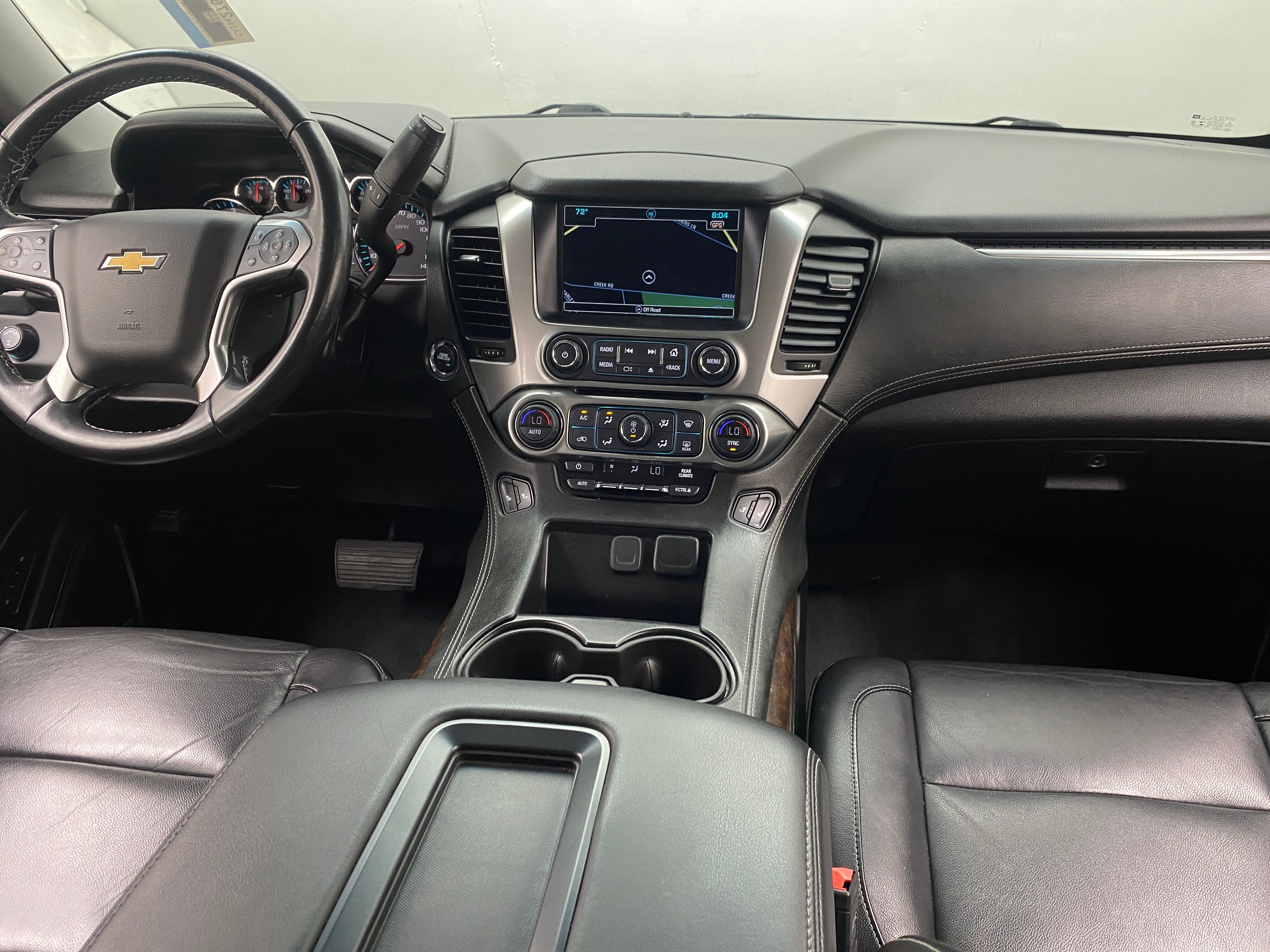 2019 Chevrolet Suburban LT 2