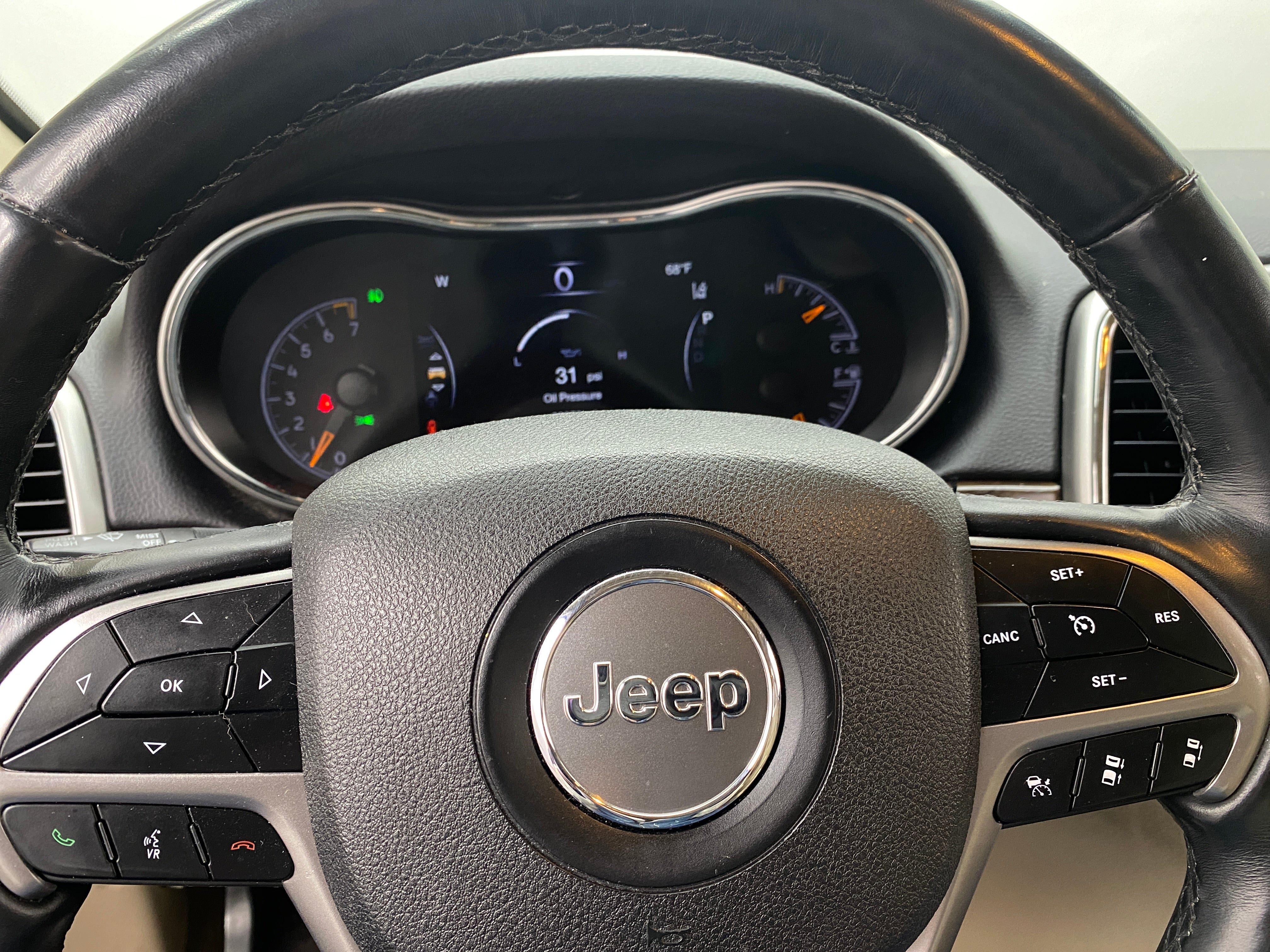 2018 Jeep Grand Cherokee Limited Edition 4