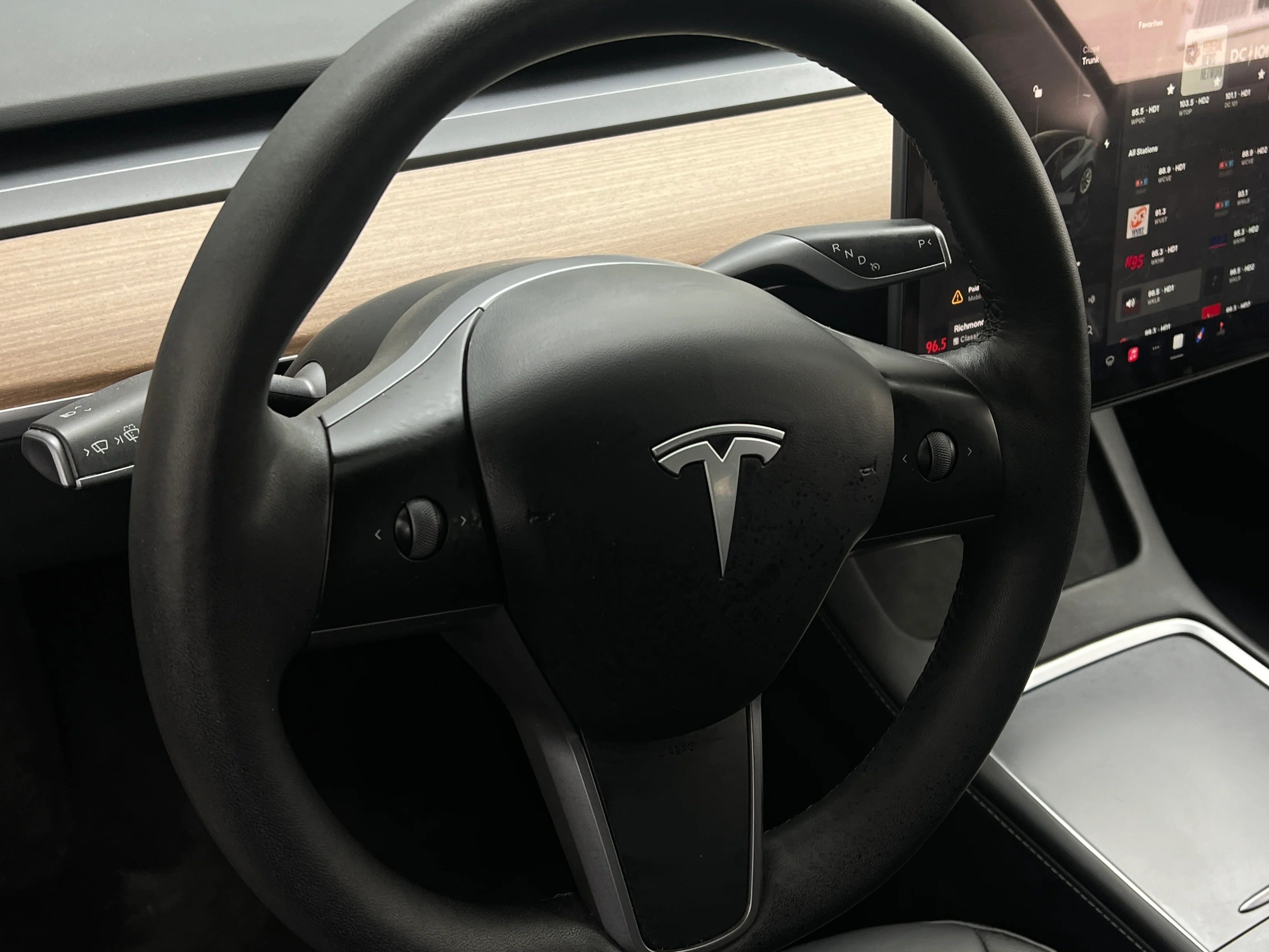 2023 Tesla Model 3 Standard Range 4
