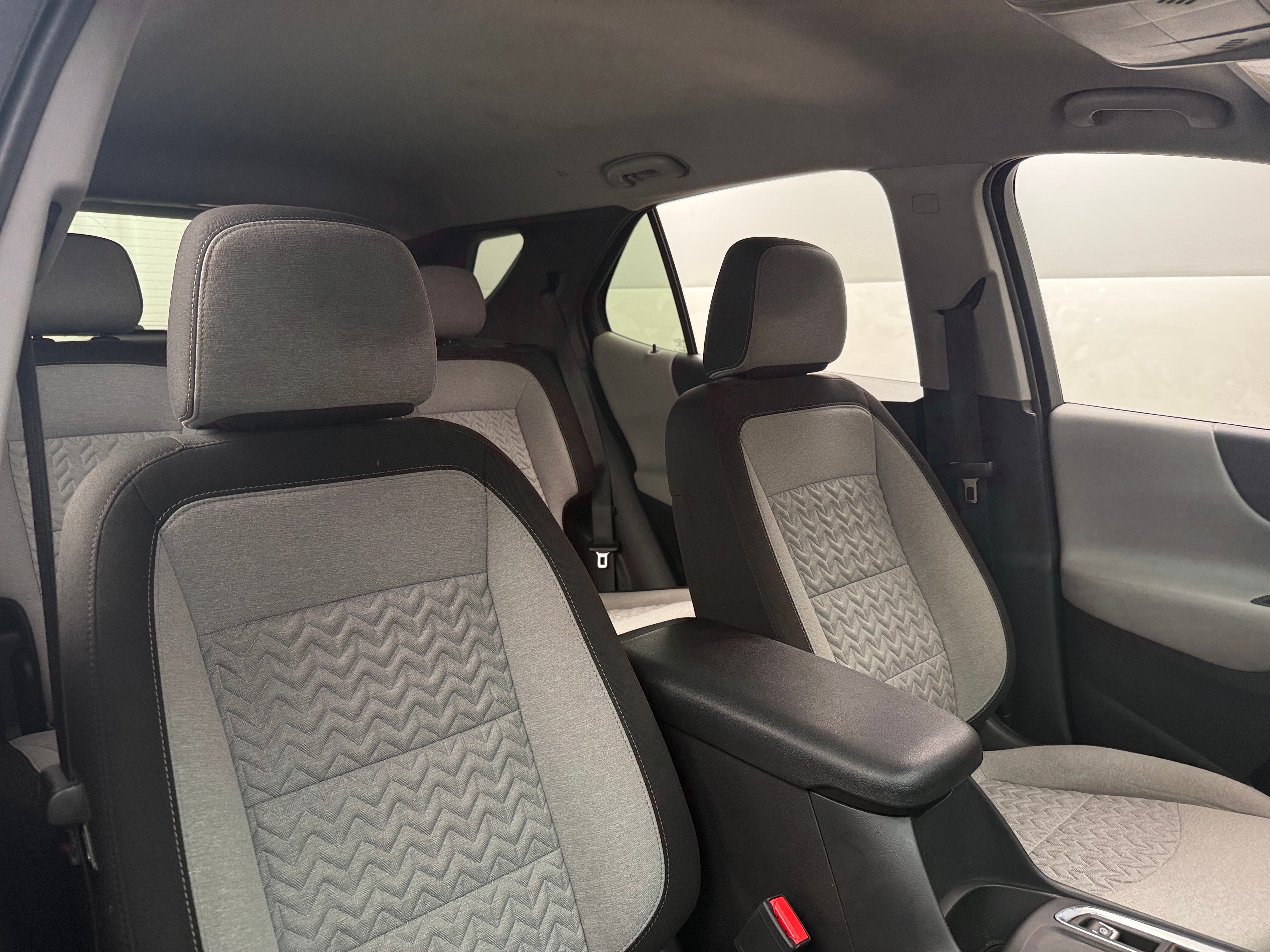 2024 Chevrolet Equinox LS 2