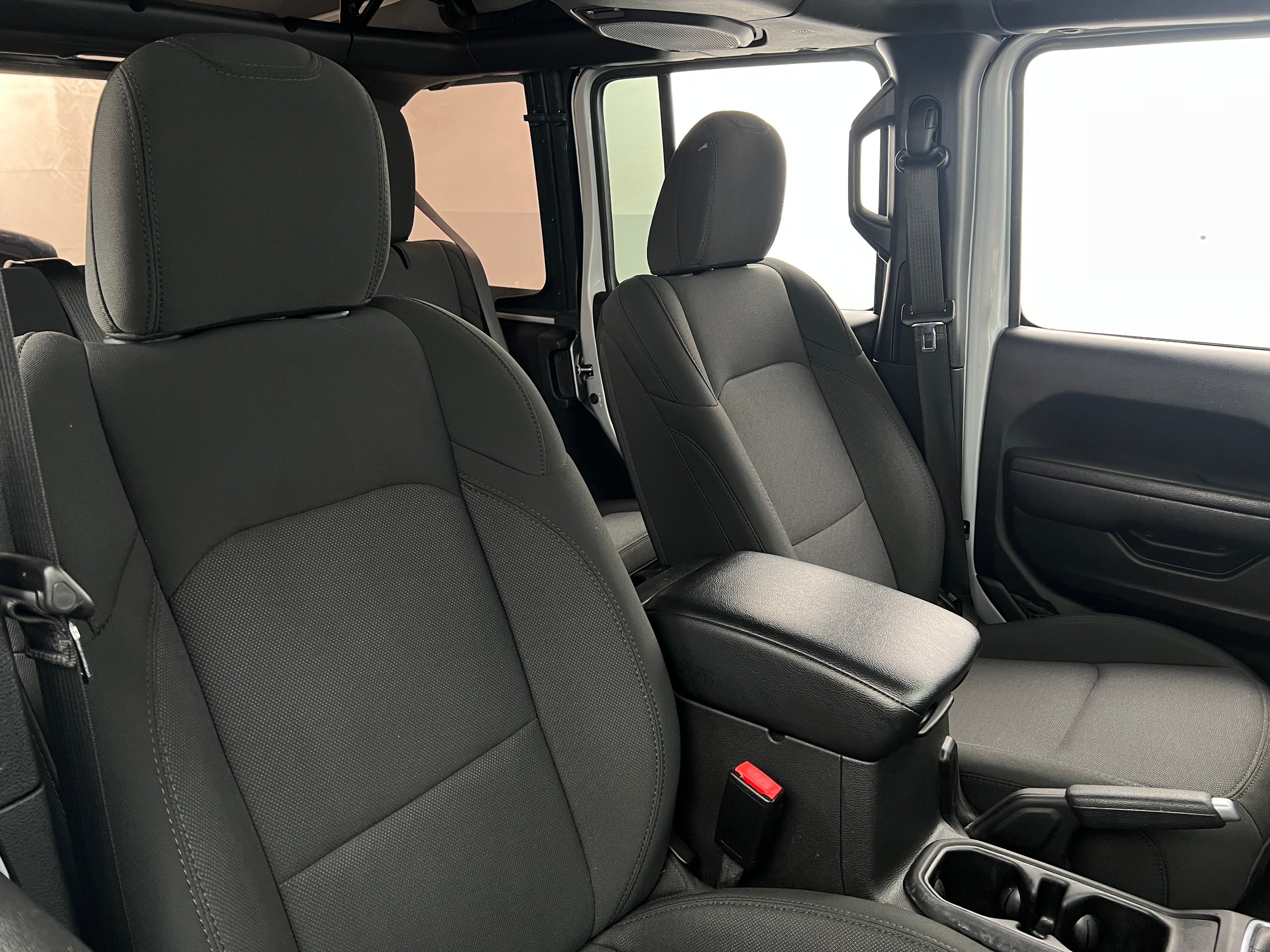 2022 Jeep Wrangler Unlimited Sport S 2