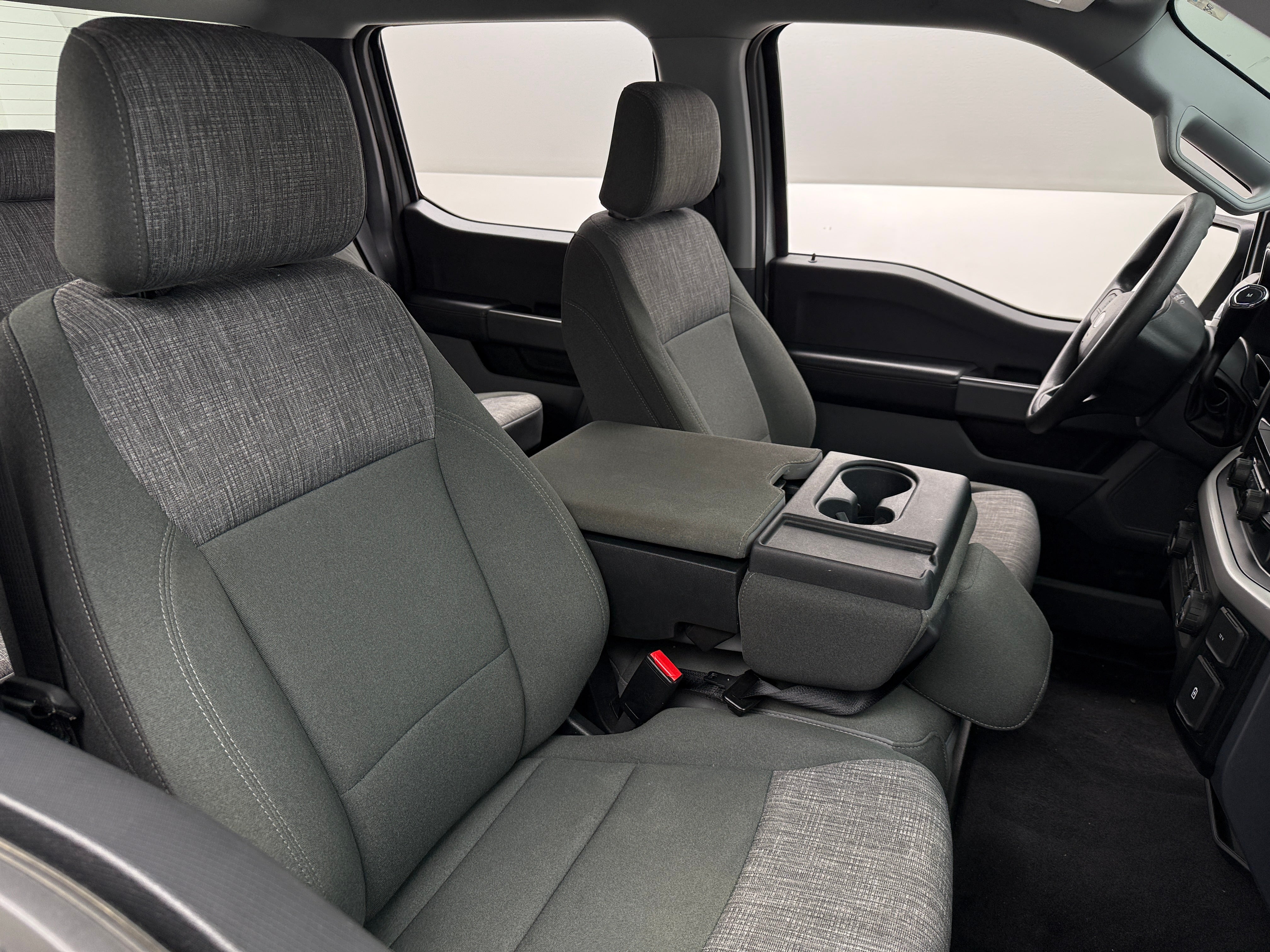2023 Ford Econoline E-150 2