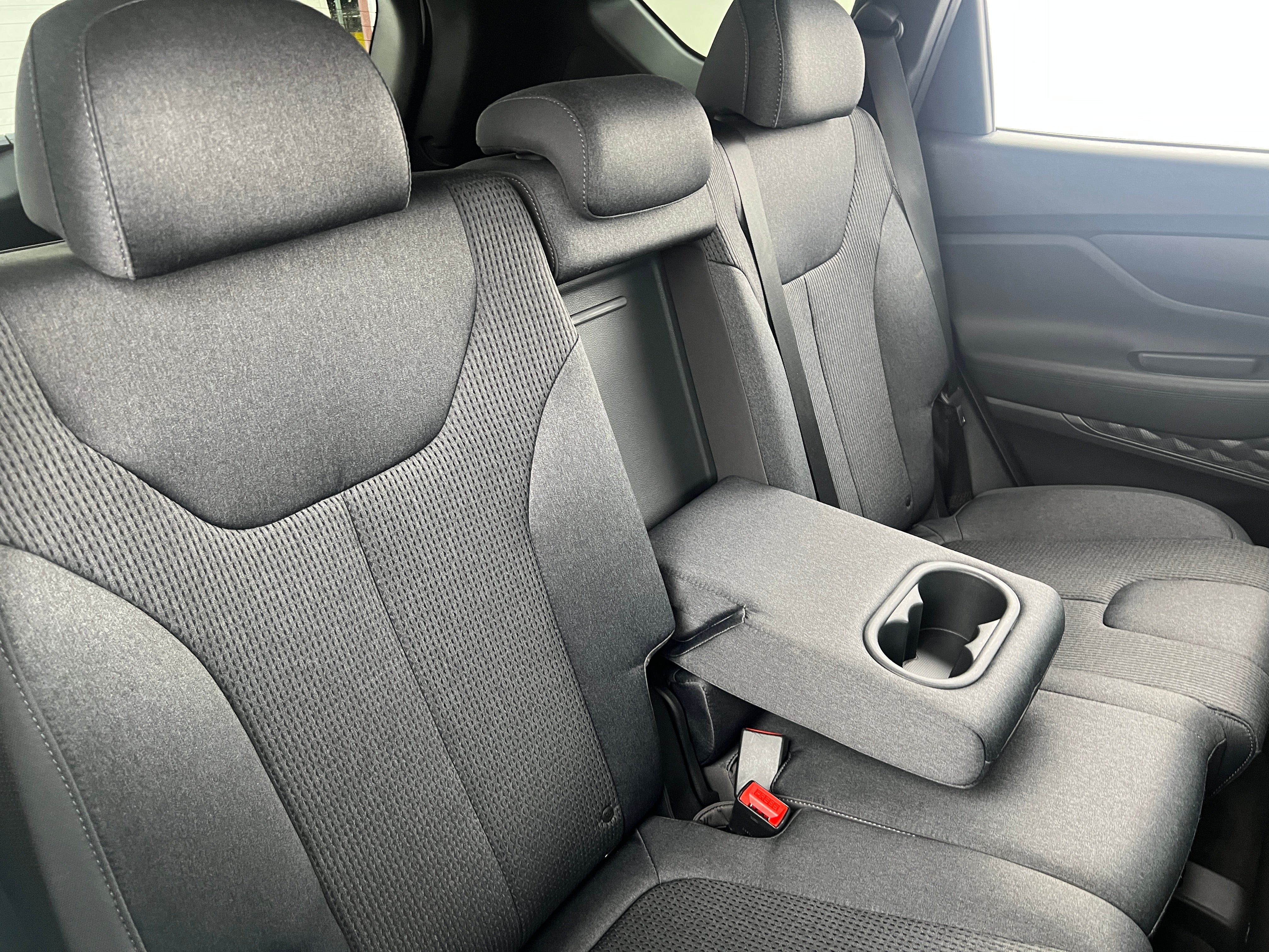 2022 Hyundai Santa Fe SE 6