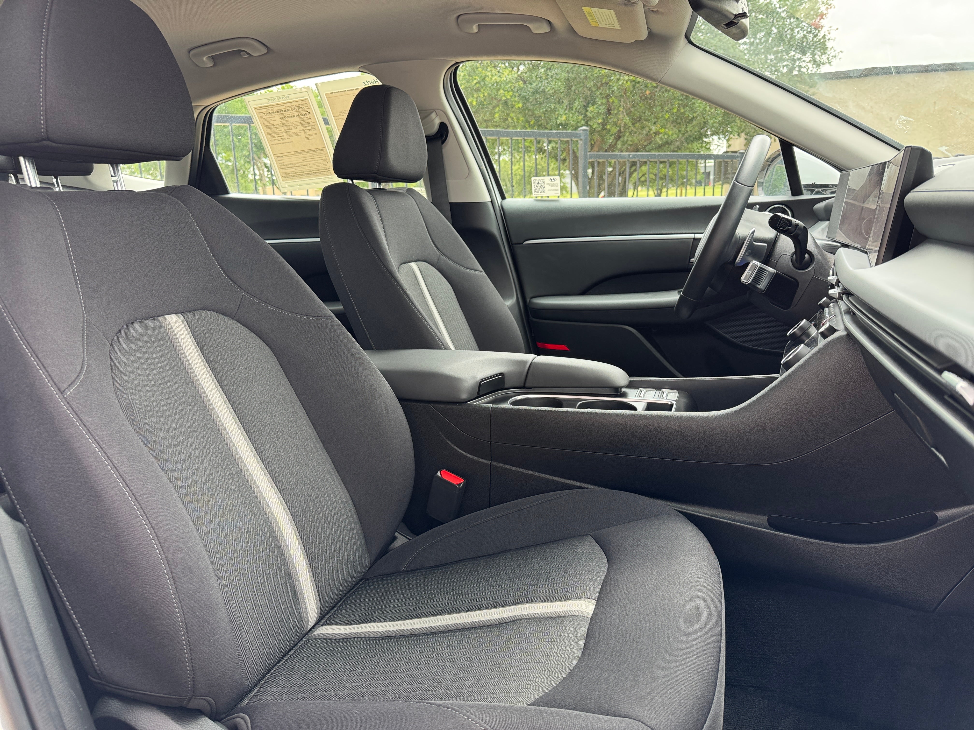 2024 Hyundai Sonata SEL 2
