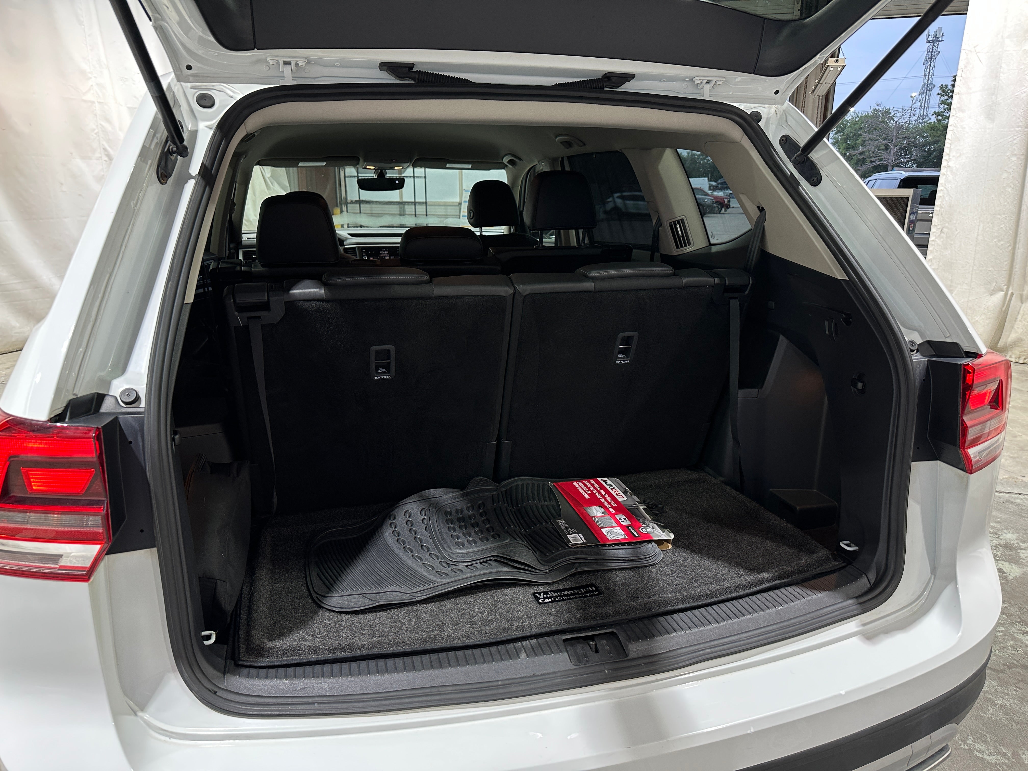 2018 Volkswagen Atlas SE 6