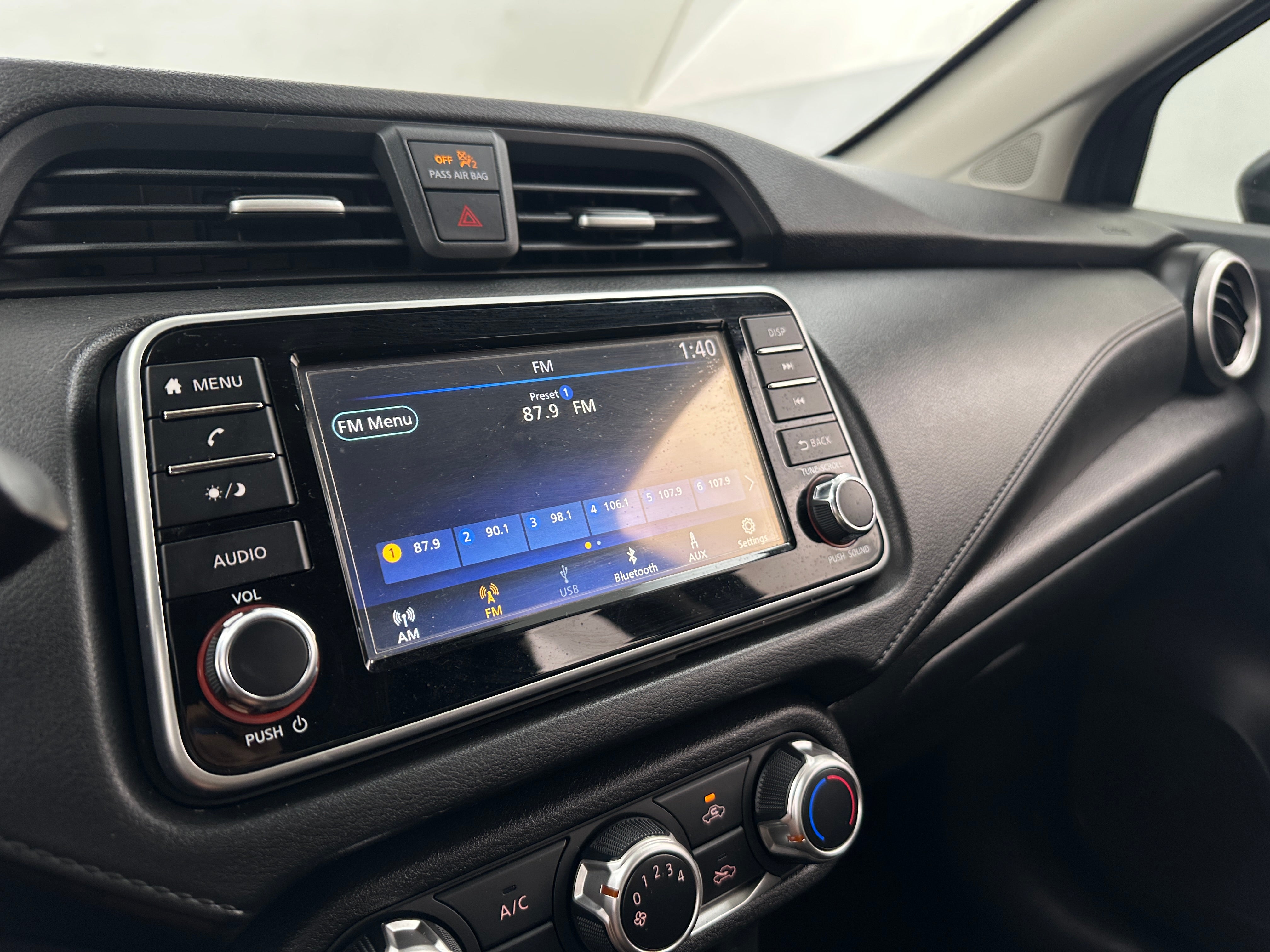 2020 Nissan Versa S 4