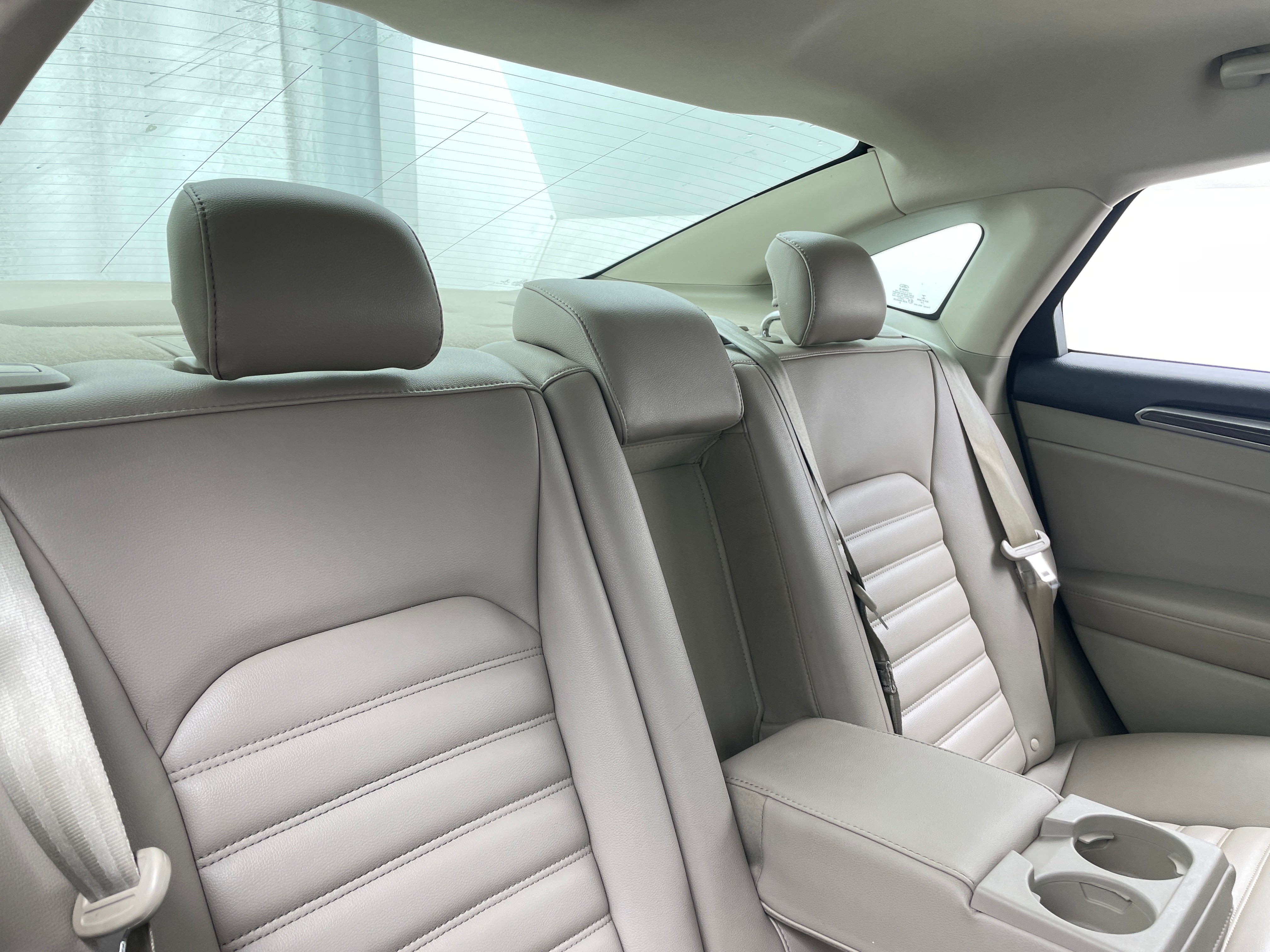 2020 Ford Fusion SEL 5