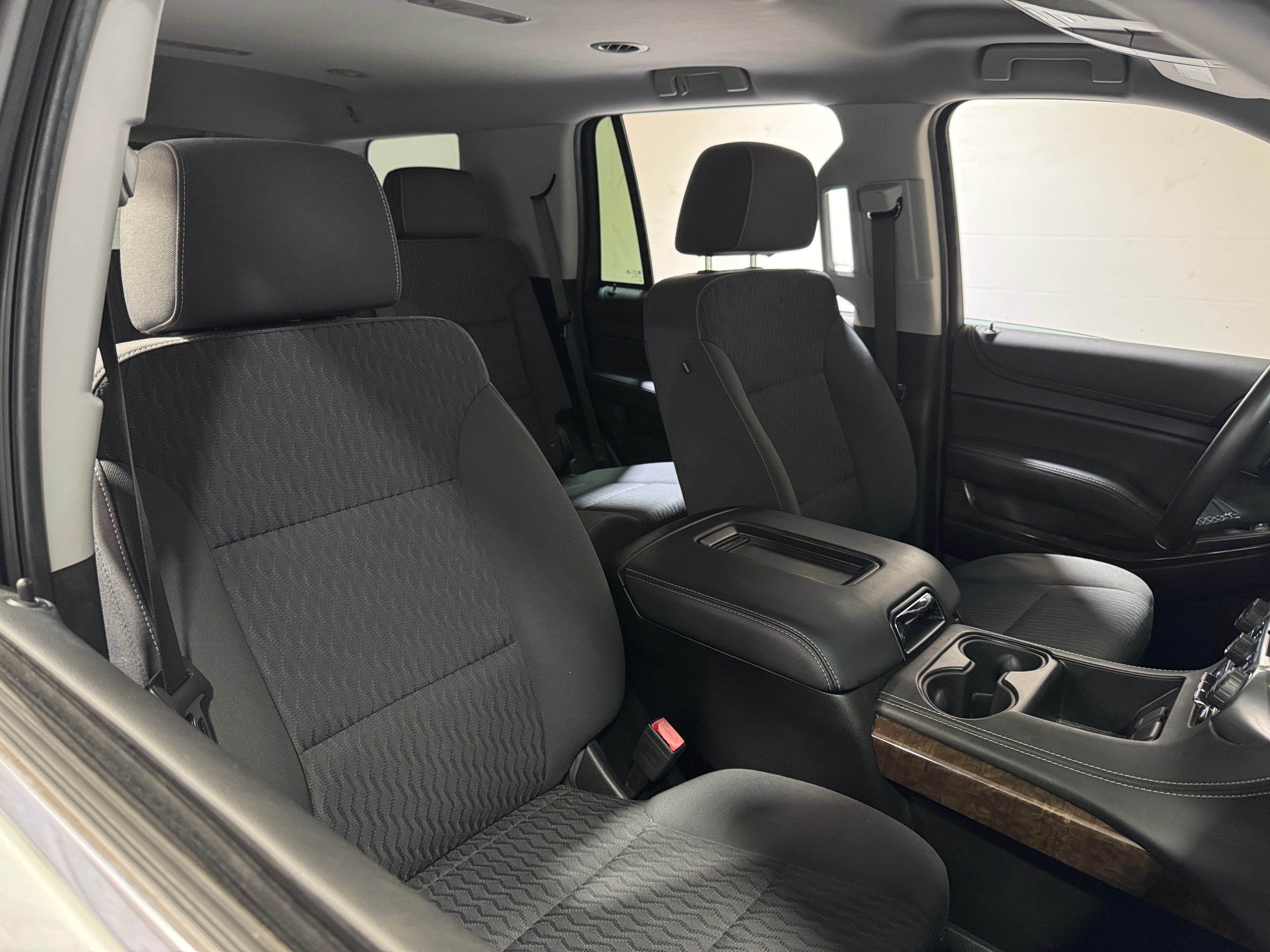 2018 Chevrolet Tahoe LS 2