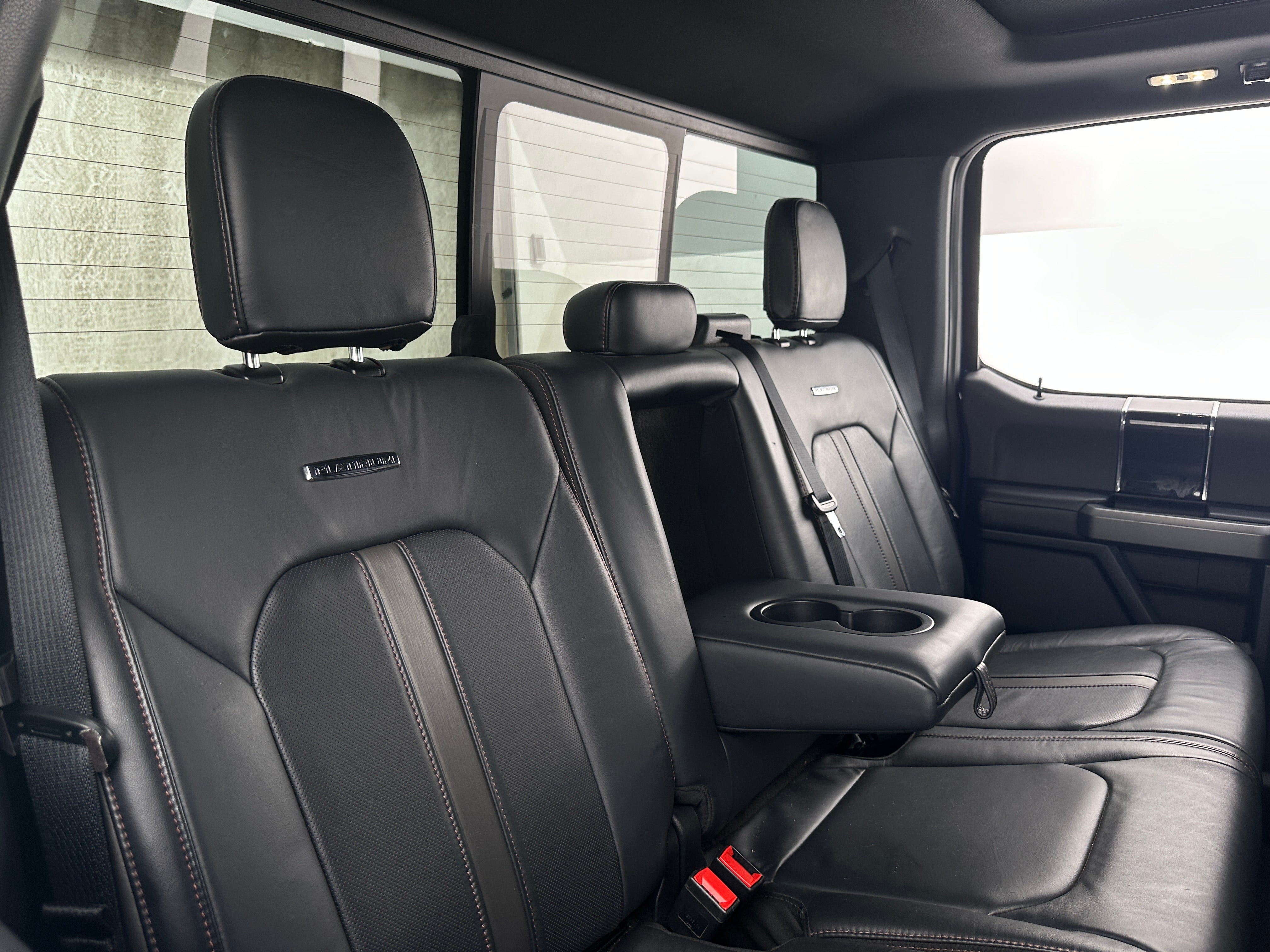 2022 Ford Econoline E-250 5
