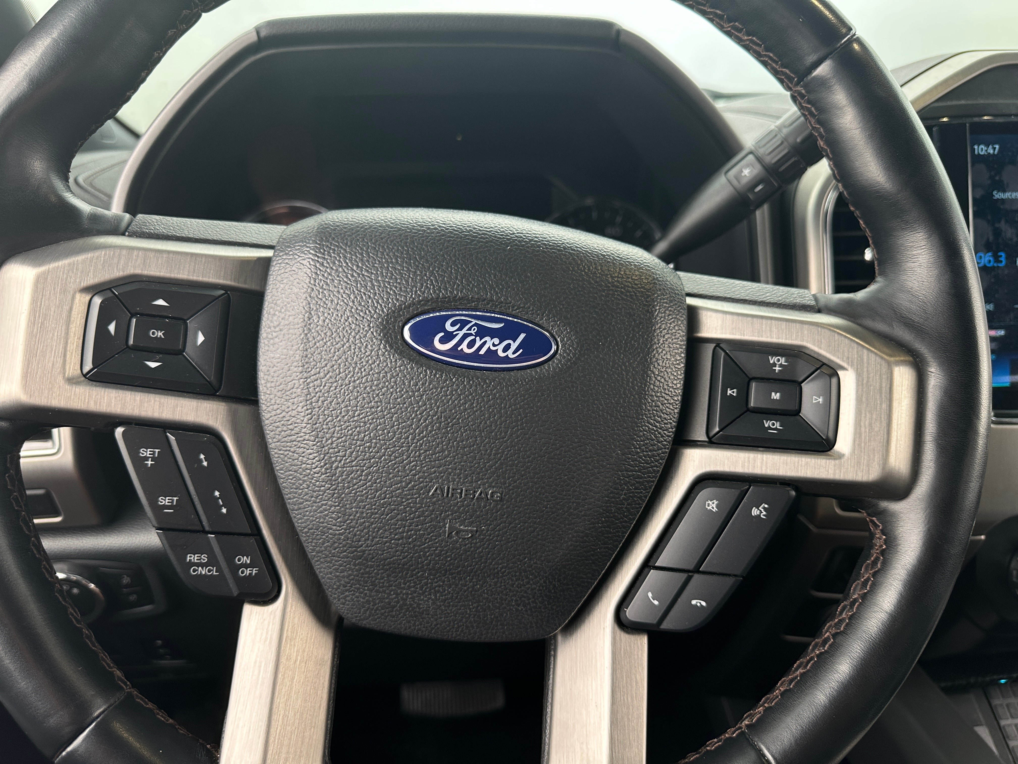 2022 Ford Econoline E-250 4