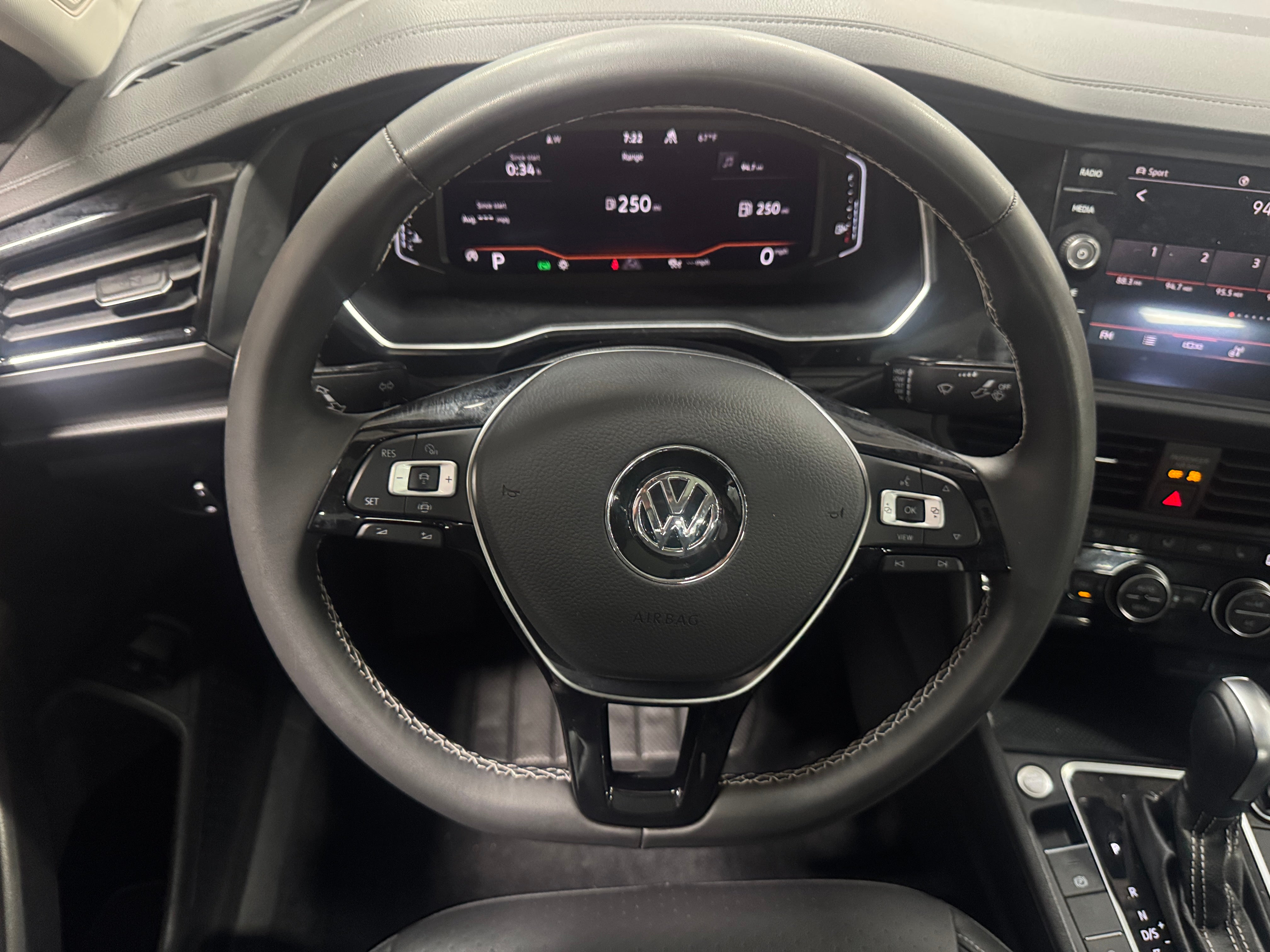 2021 Volkswagen Jetta SEL 4