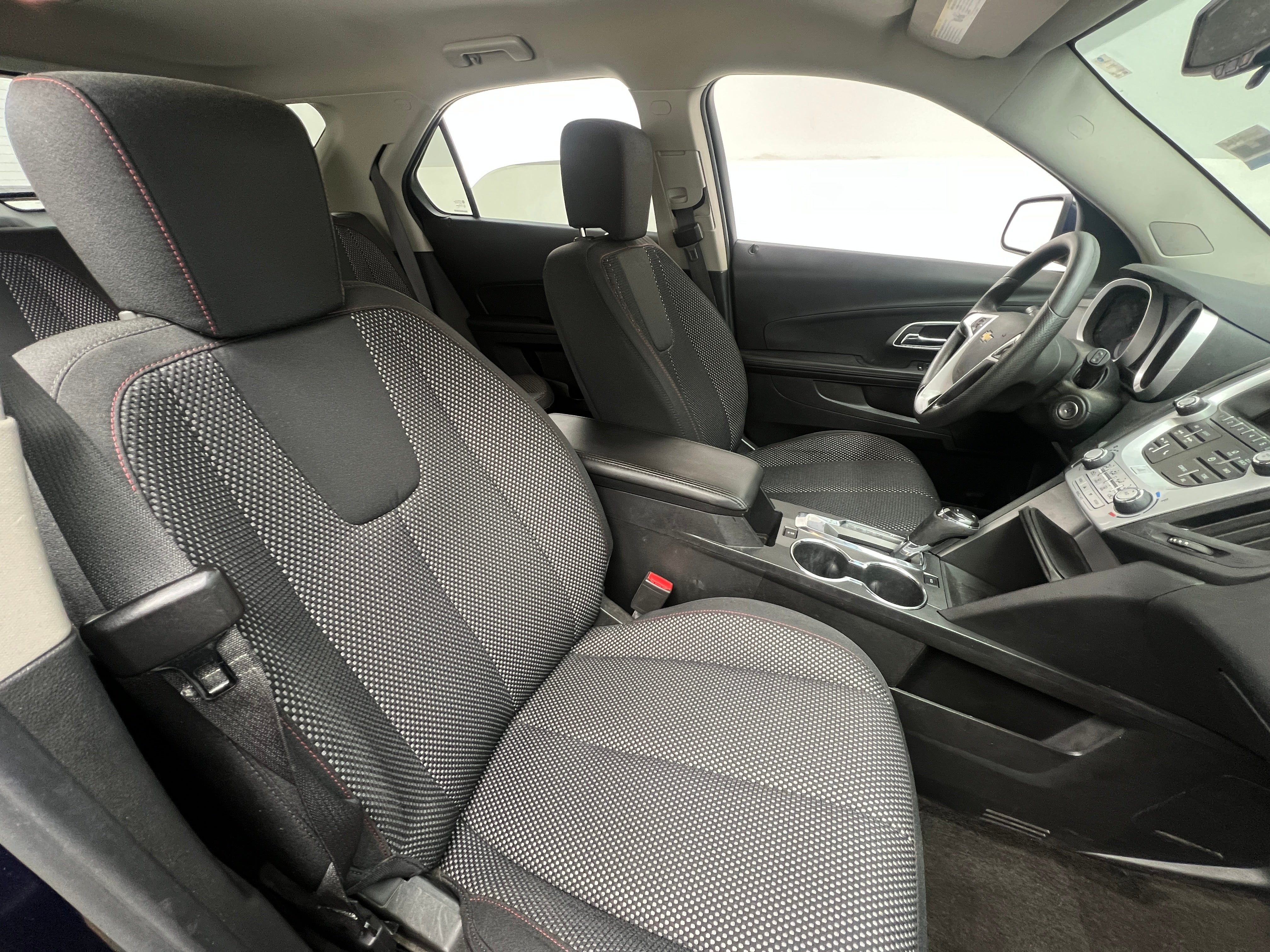 2016 Chevrolet Equinox LT 2