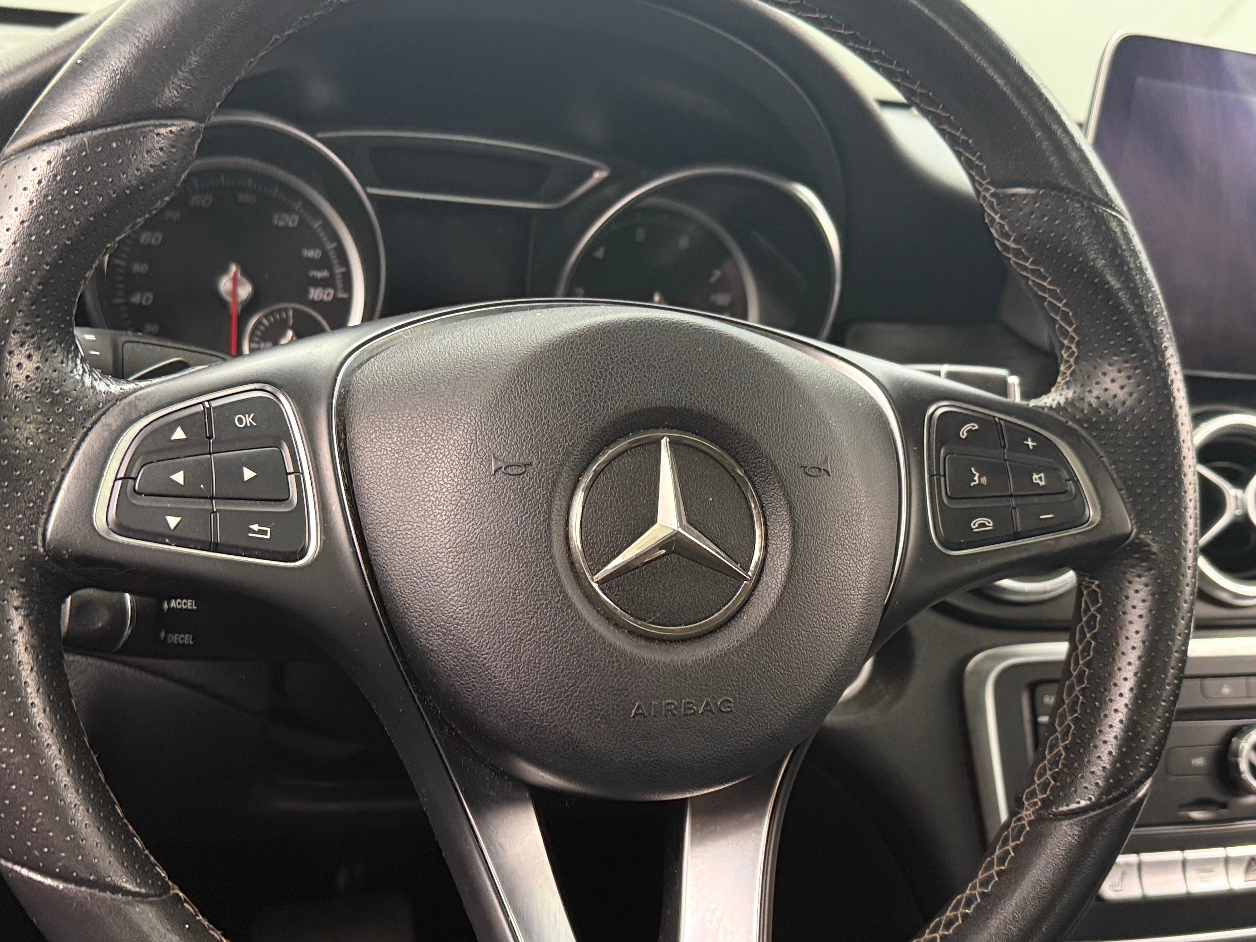 2017 Mercedes-Benz CLA 250 4