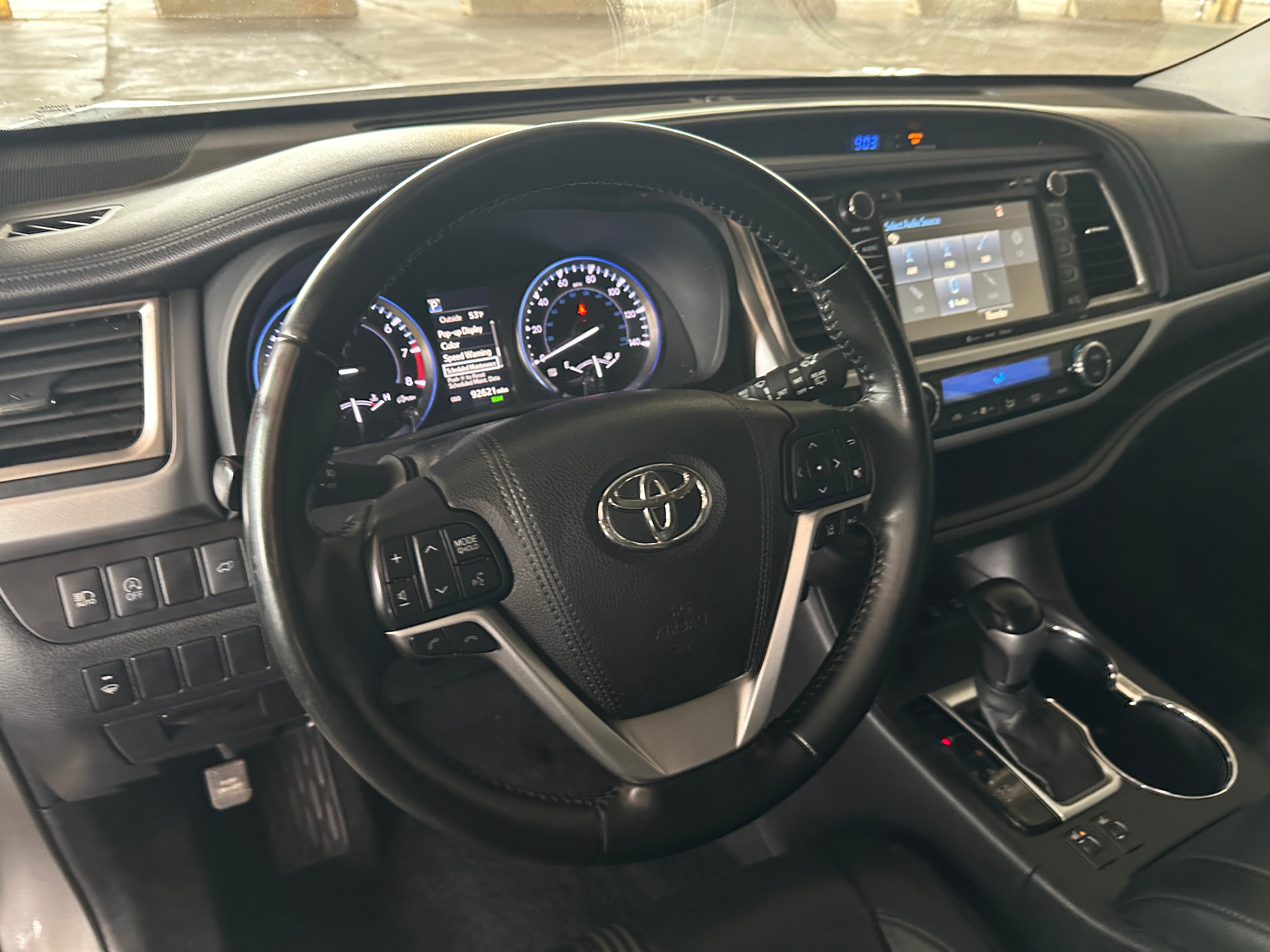 2017 Toyota Highlander SE 4