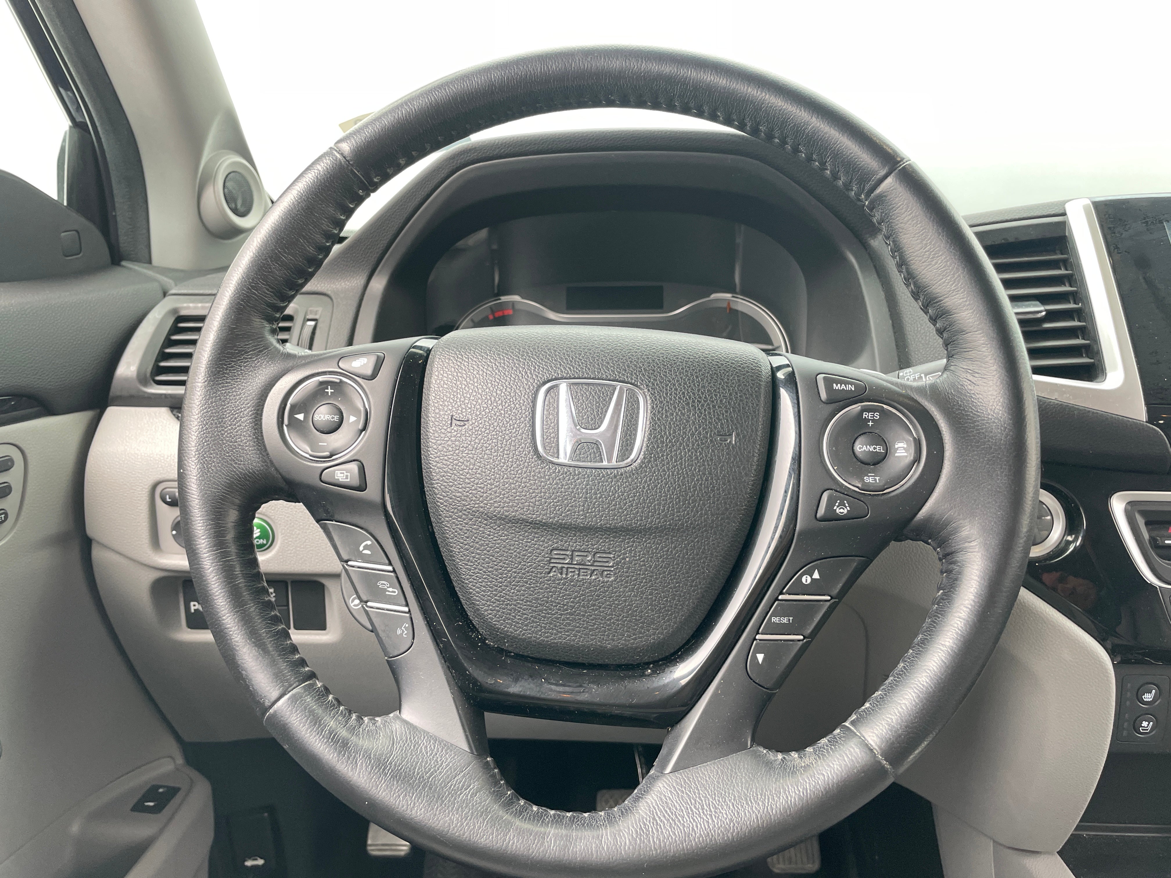 2016 Honda Pilot Elite 4