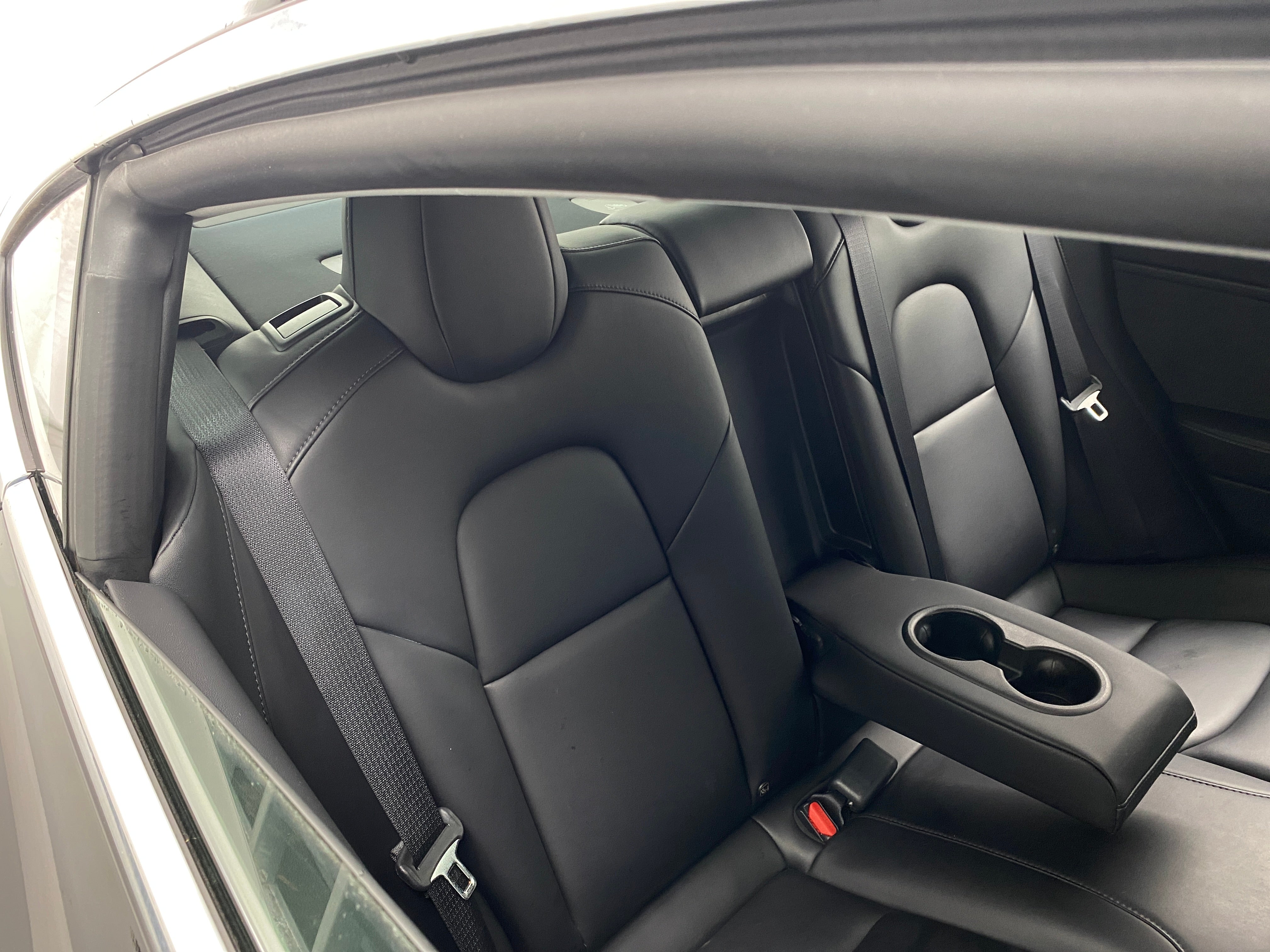 2019 Tesla Model 3 Standard Range 4