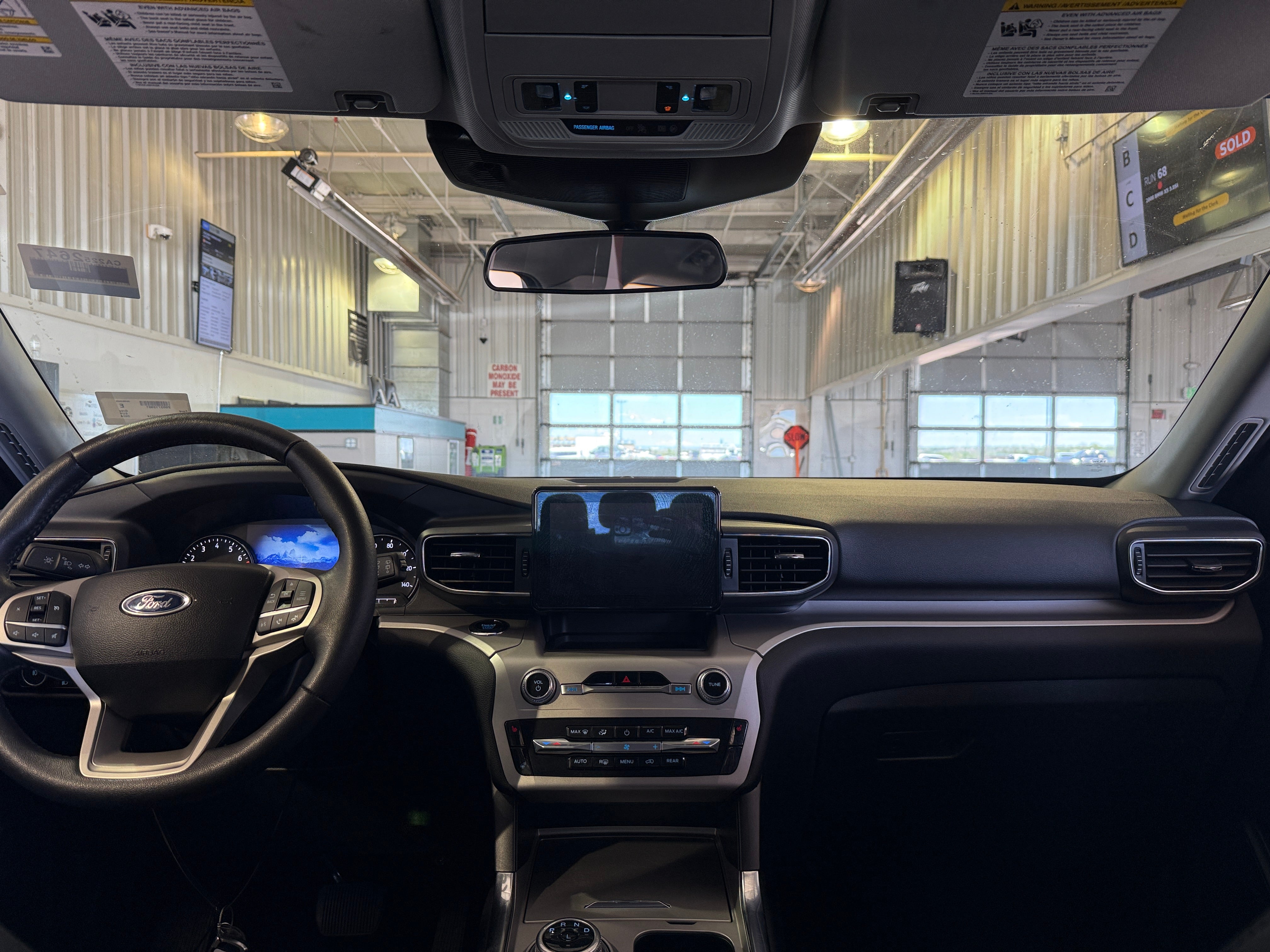 2024 Ford Explorer XLT 3