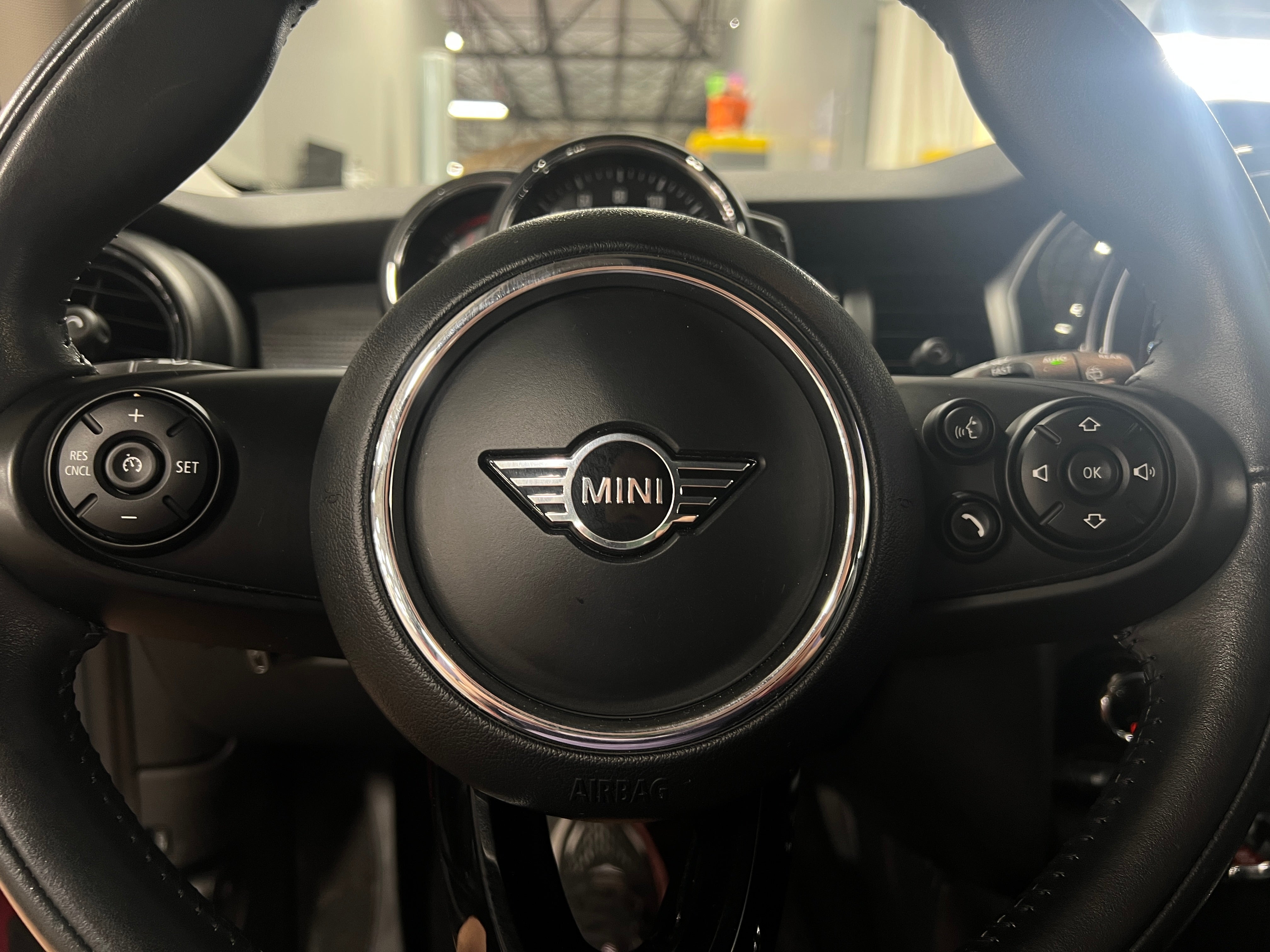 2020 MINI Cooper Hardtop 2 Door 4