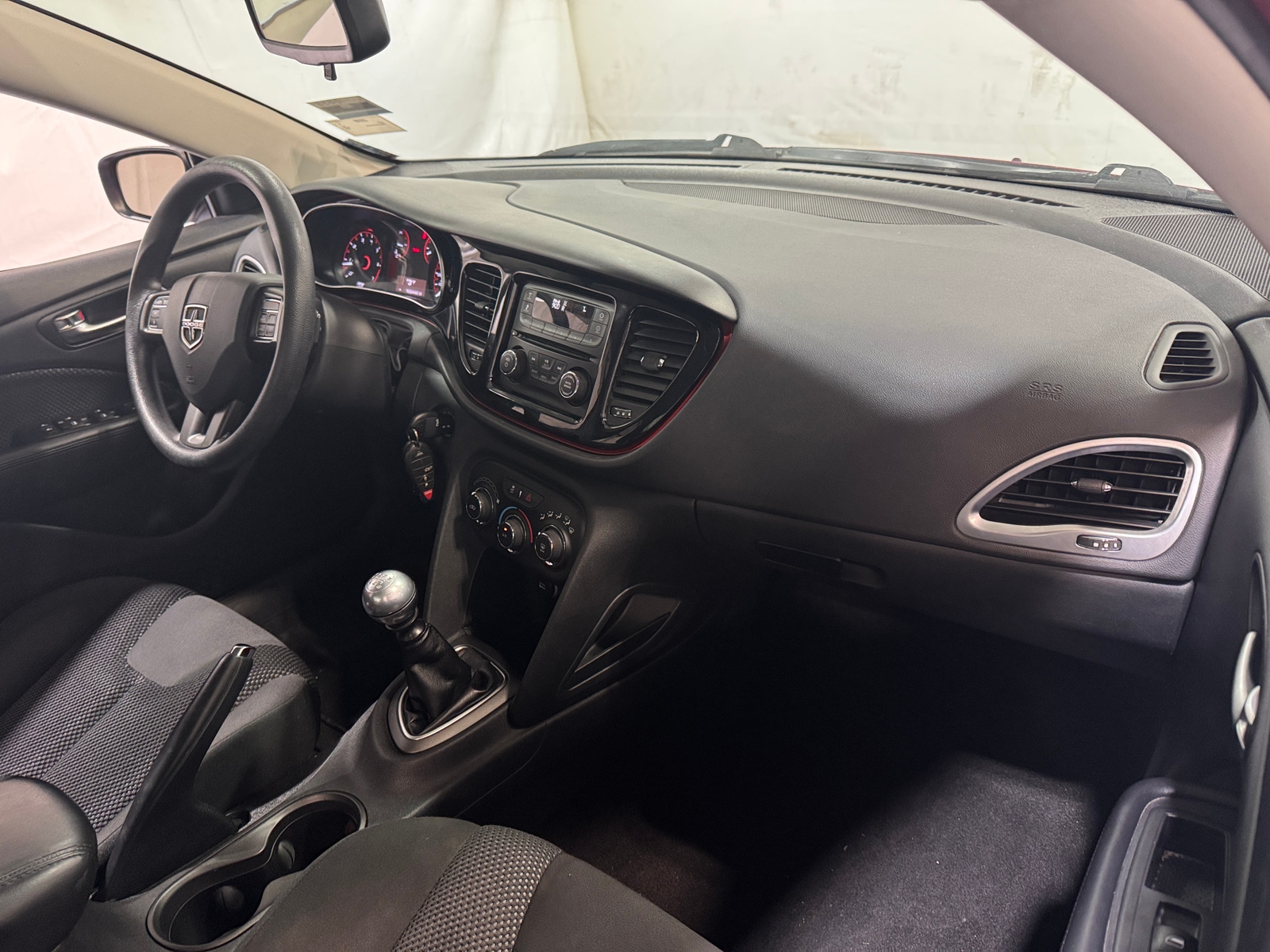 Thumbnail: 2016 Dodge Dart - 3