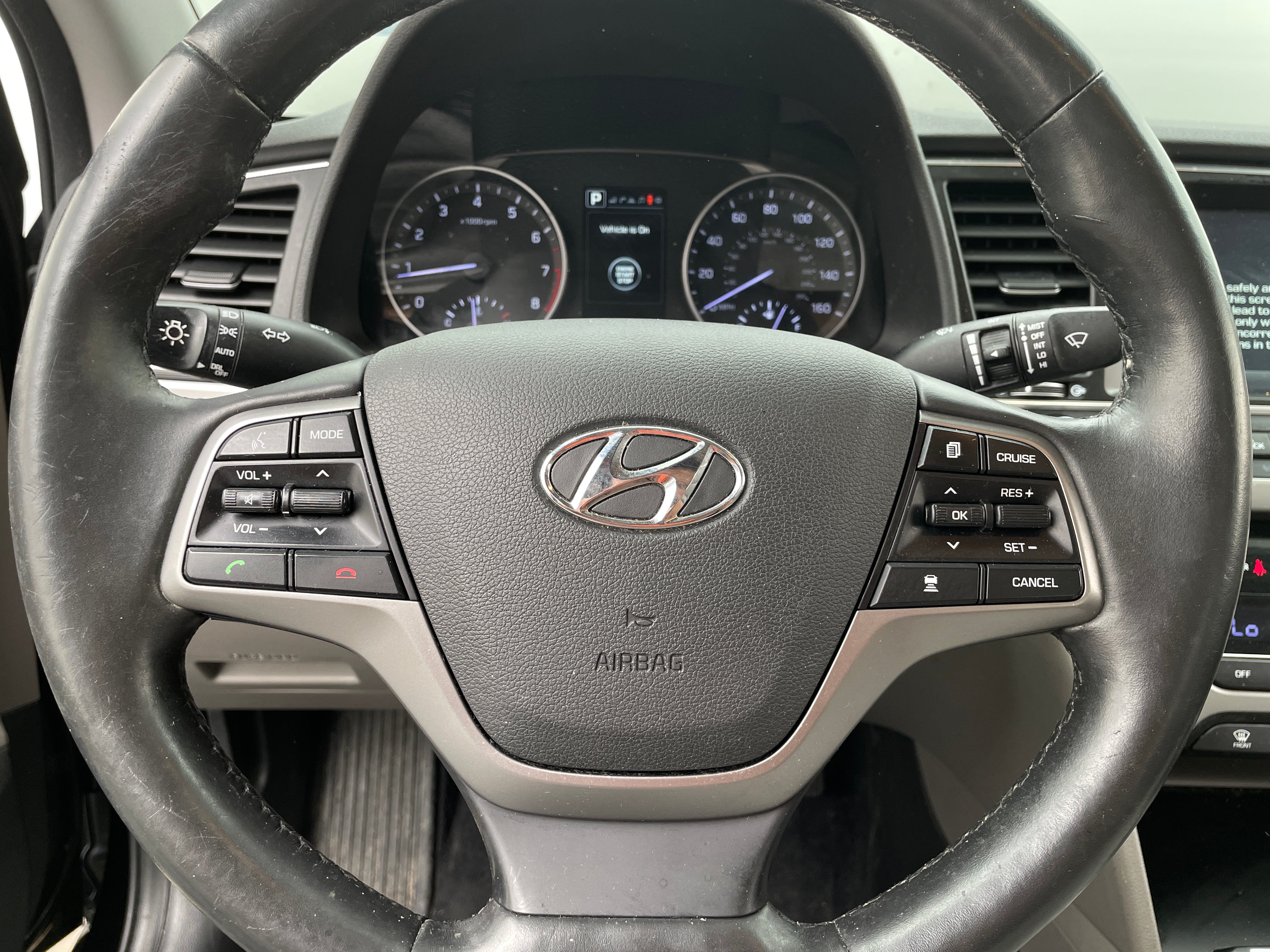 2017 Hyundai Elantra Limited Edition 4