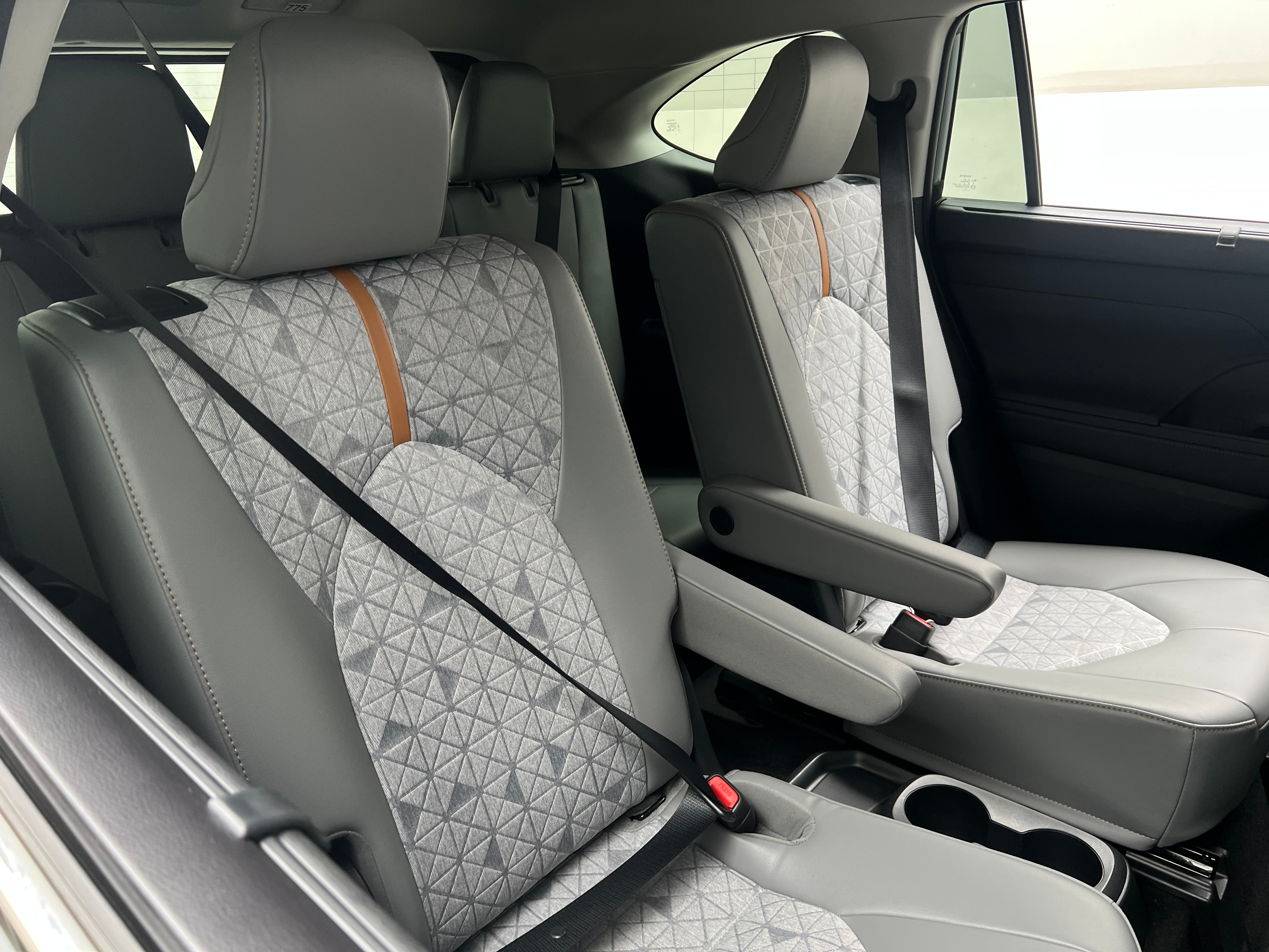 2023 Toyota Highlander Bronze Edition 6
