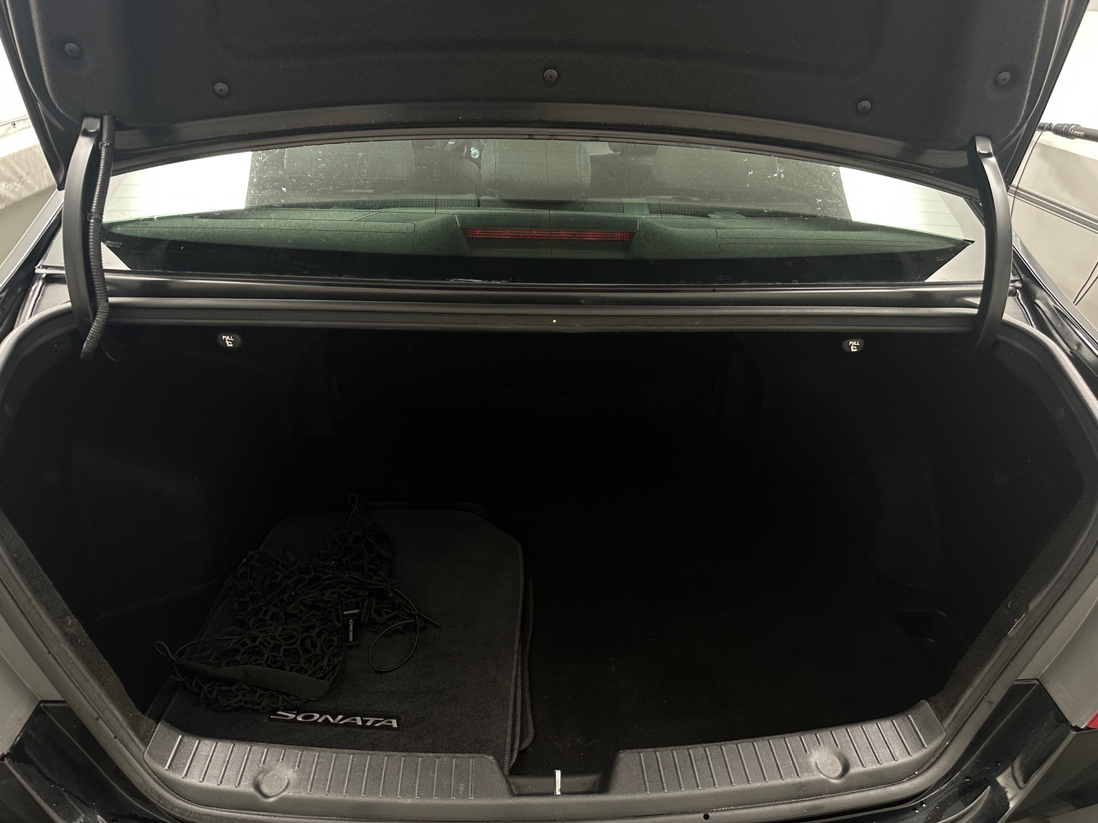 Thumbnail: 2012 Hyundai Sonata - 7