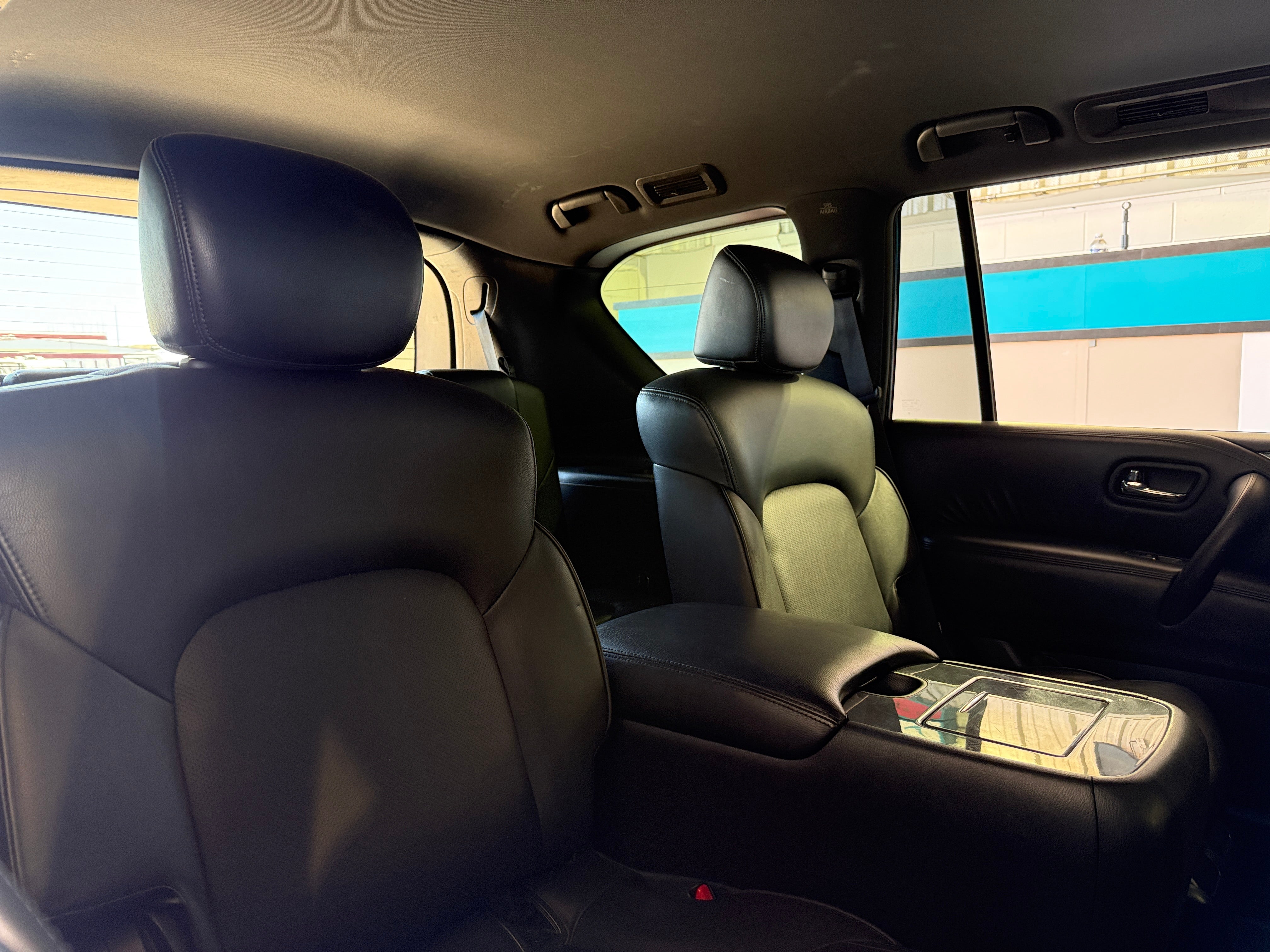 2023 Nissan Armada SL 5