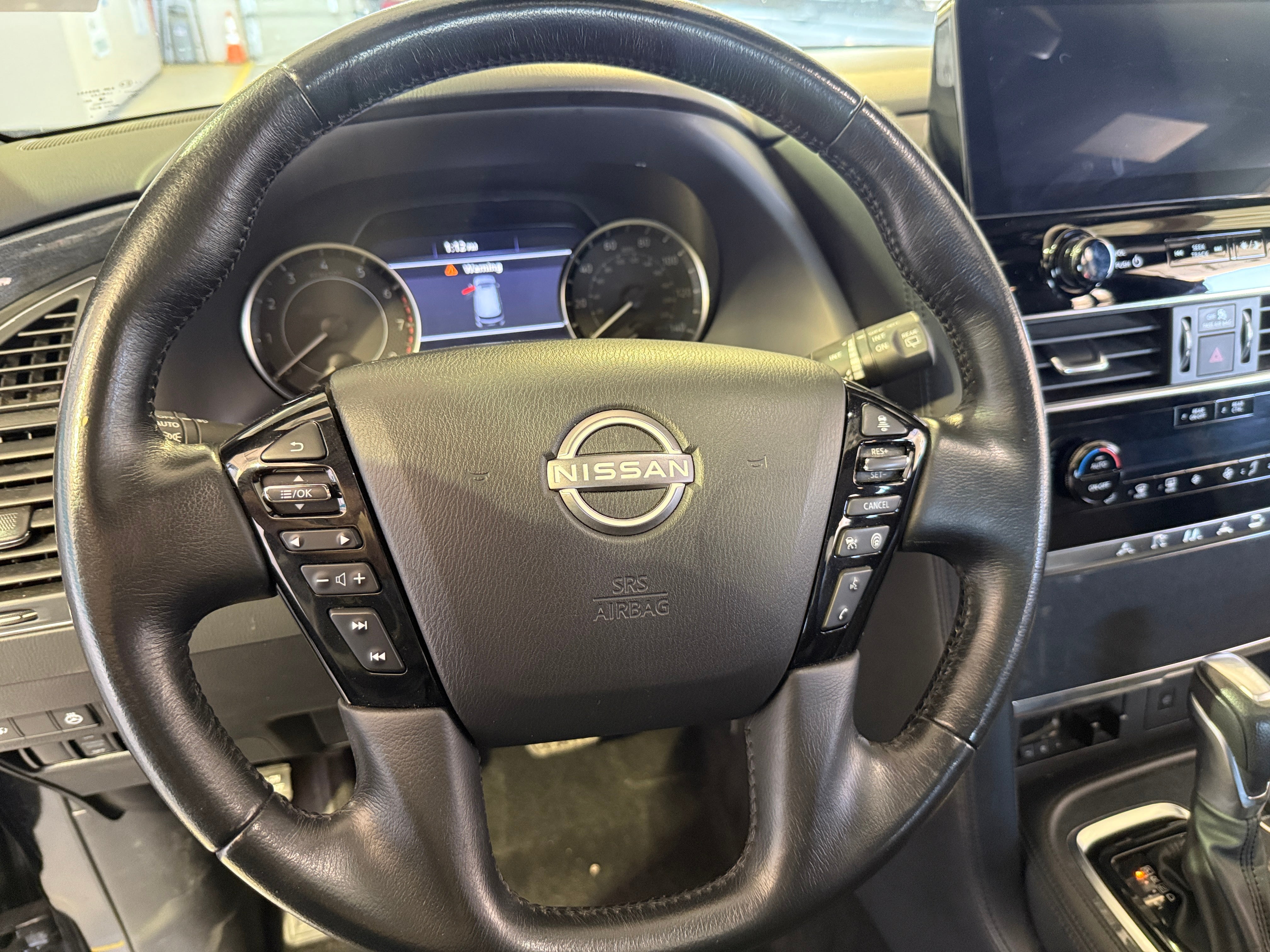 2023 Nissan Armada SL 4