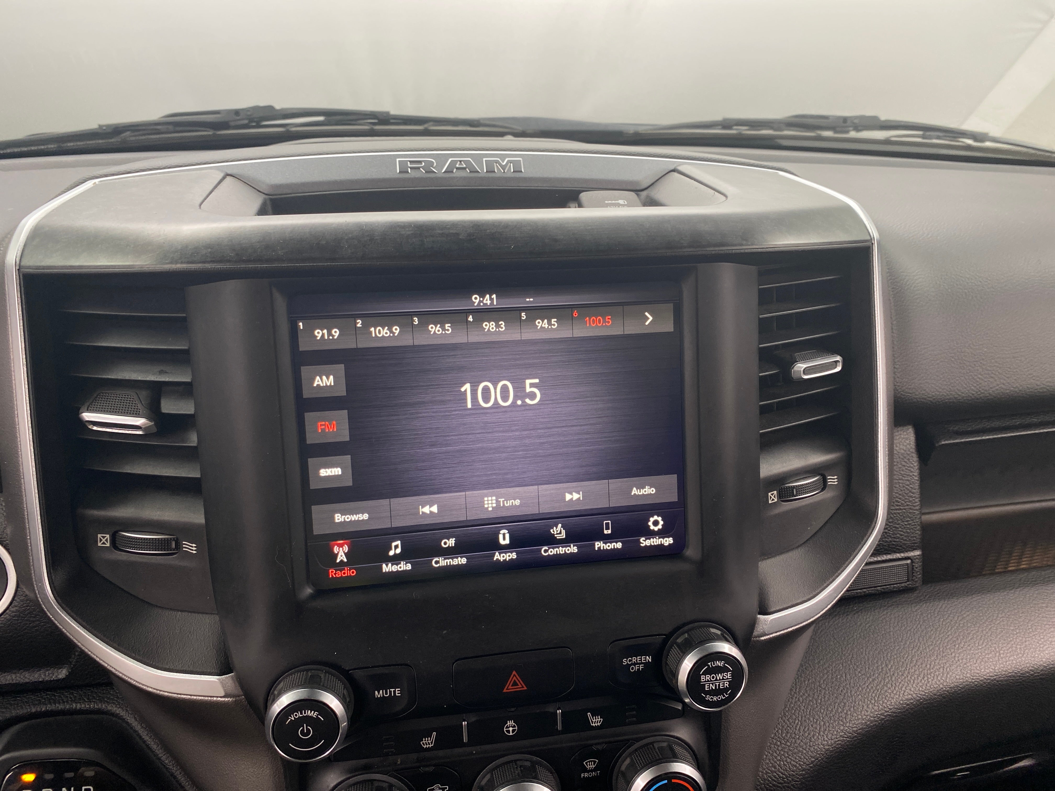2019 RAM 1500 Big Horn 4