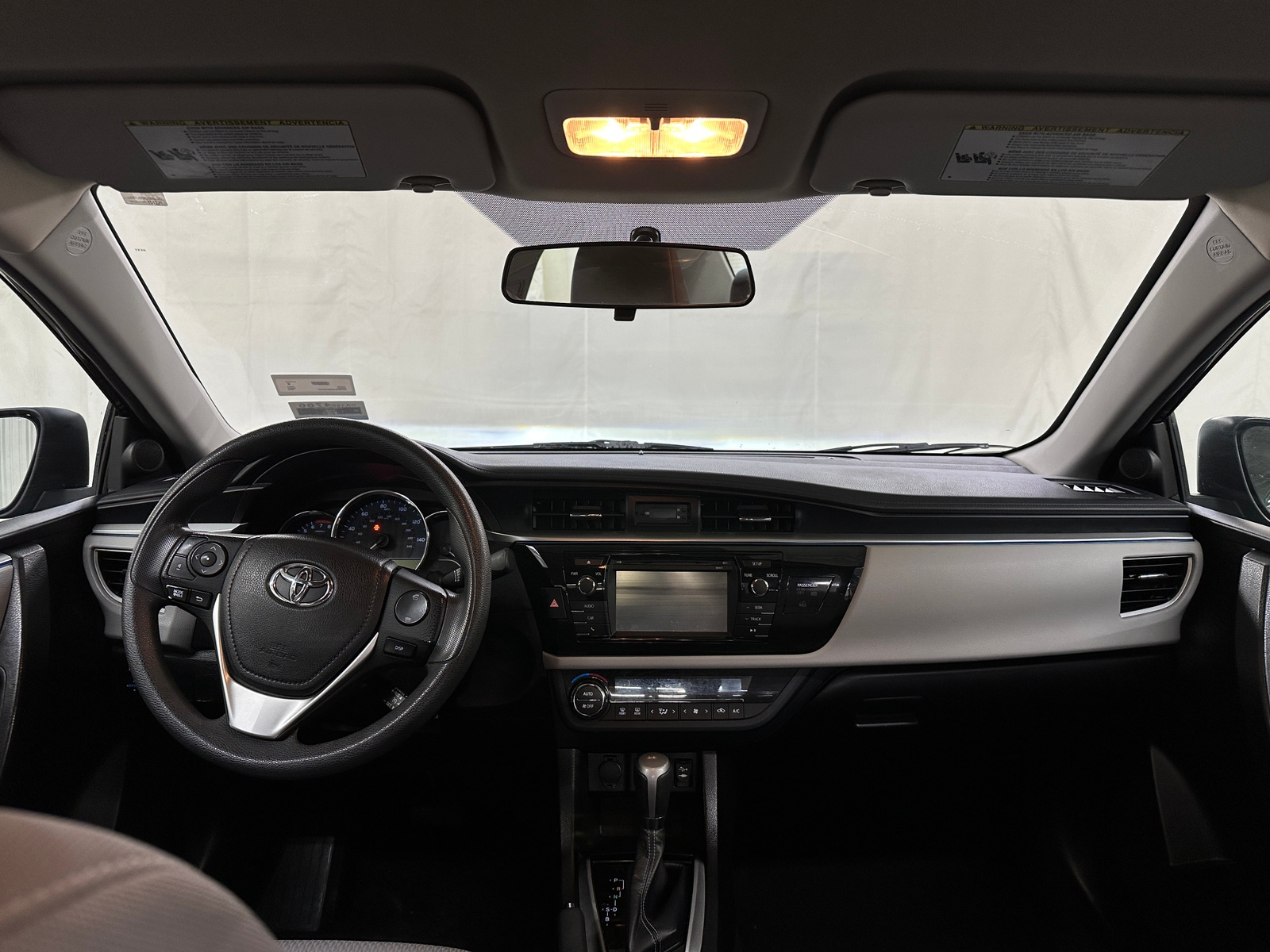 Thumbnail: 2016 Toyota Corolla - 3