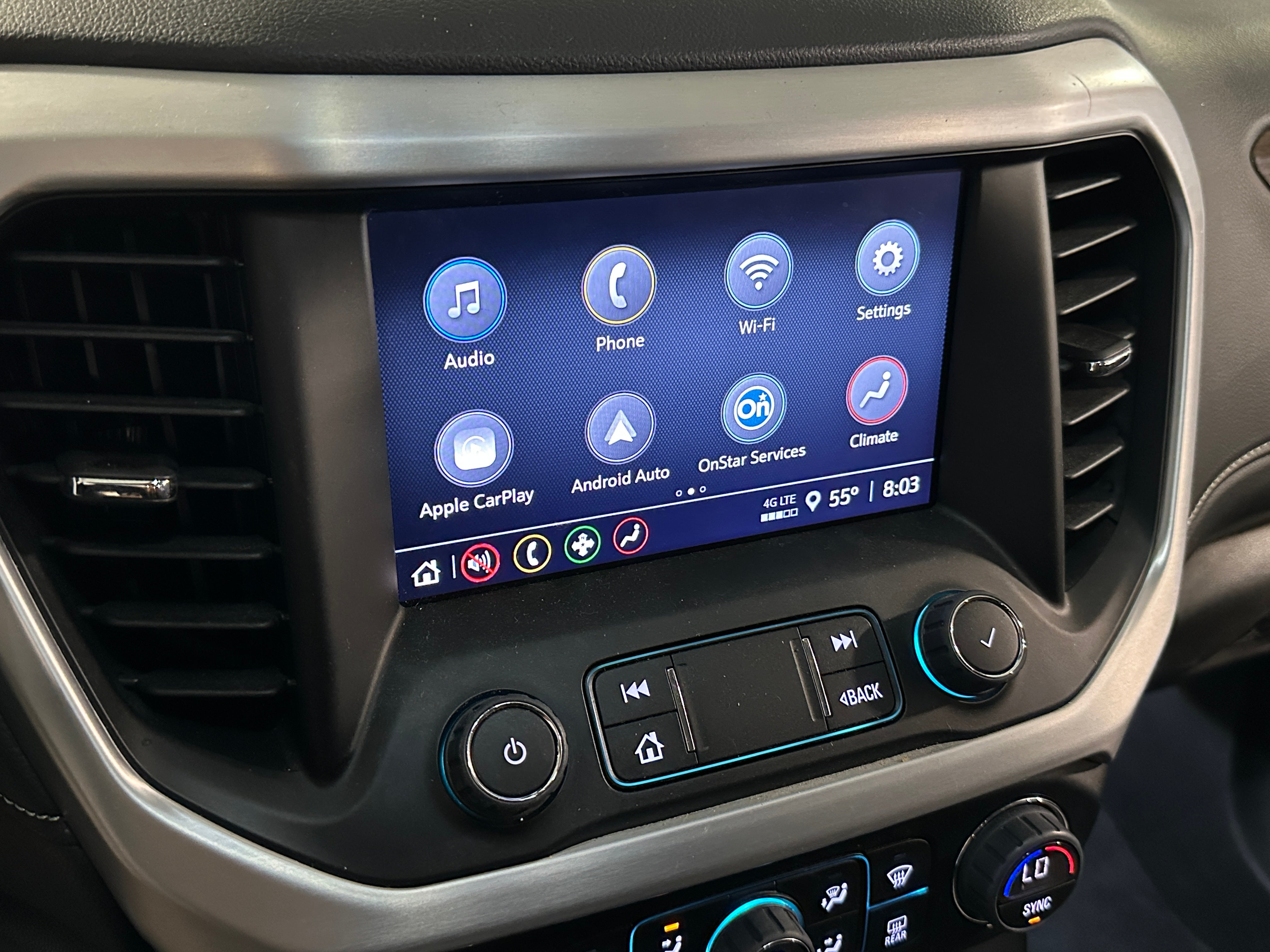 2023 GMC Acadia SLE 4