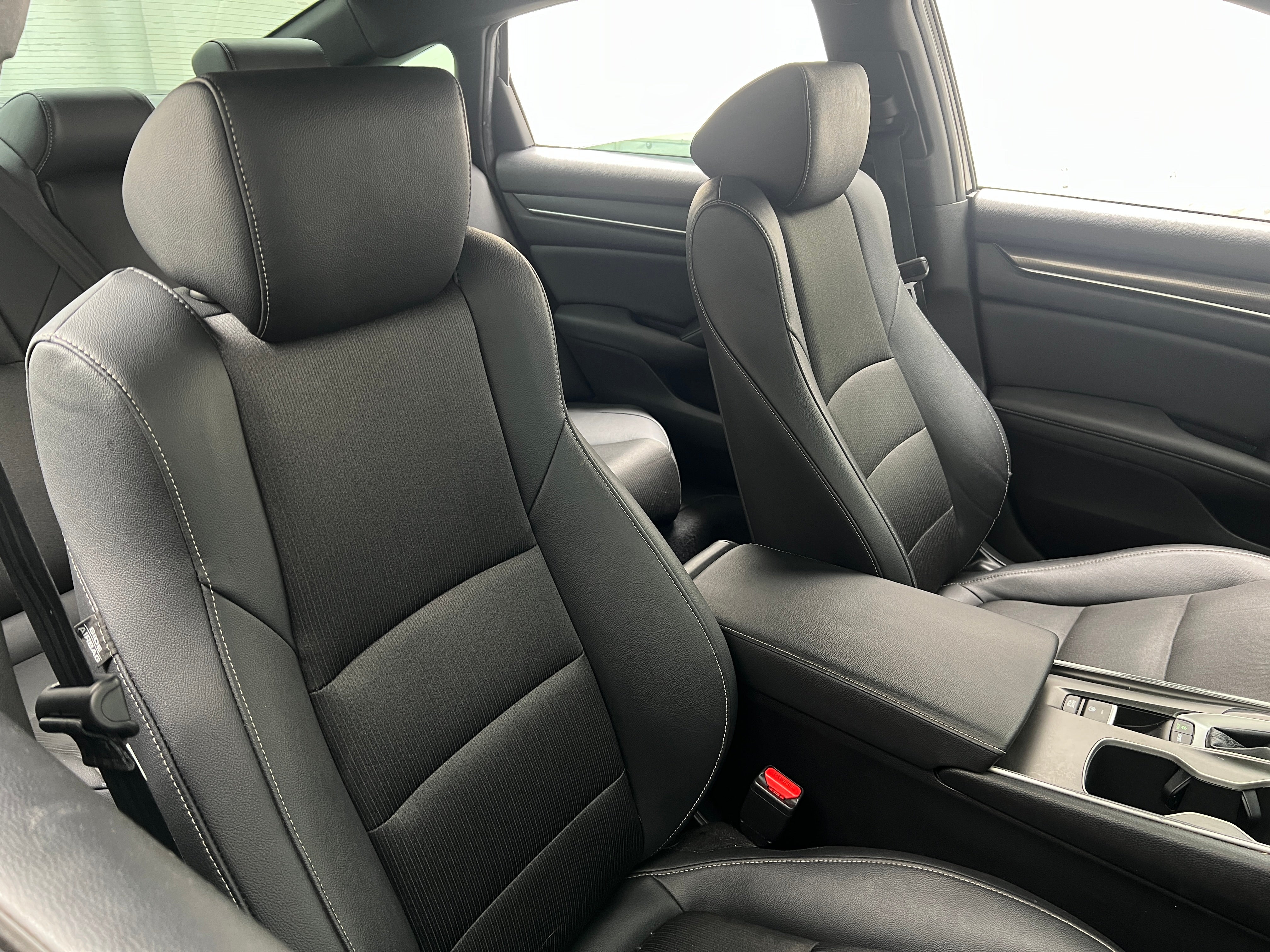 2019 Honda Accord Sport 2