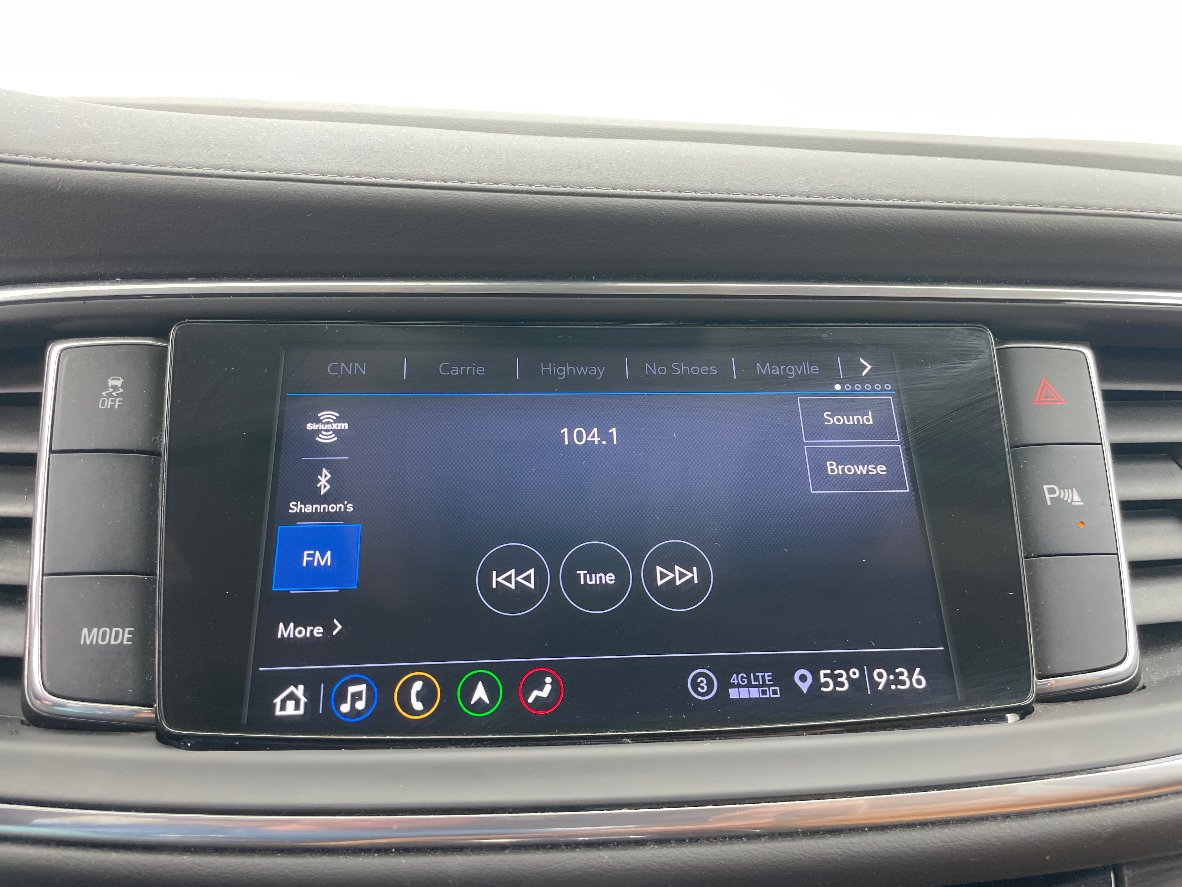 2020 Buick Enclave Essence 3