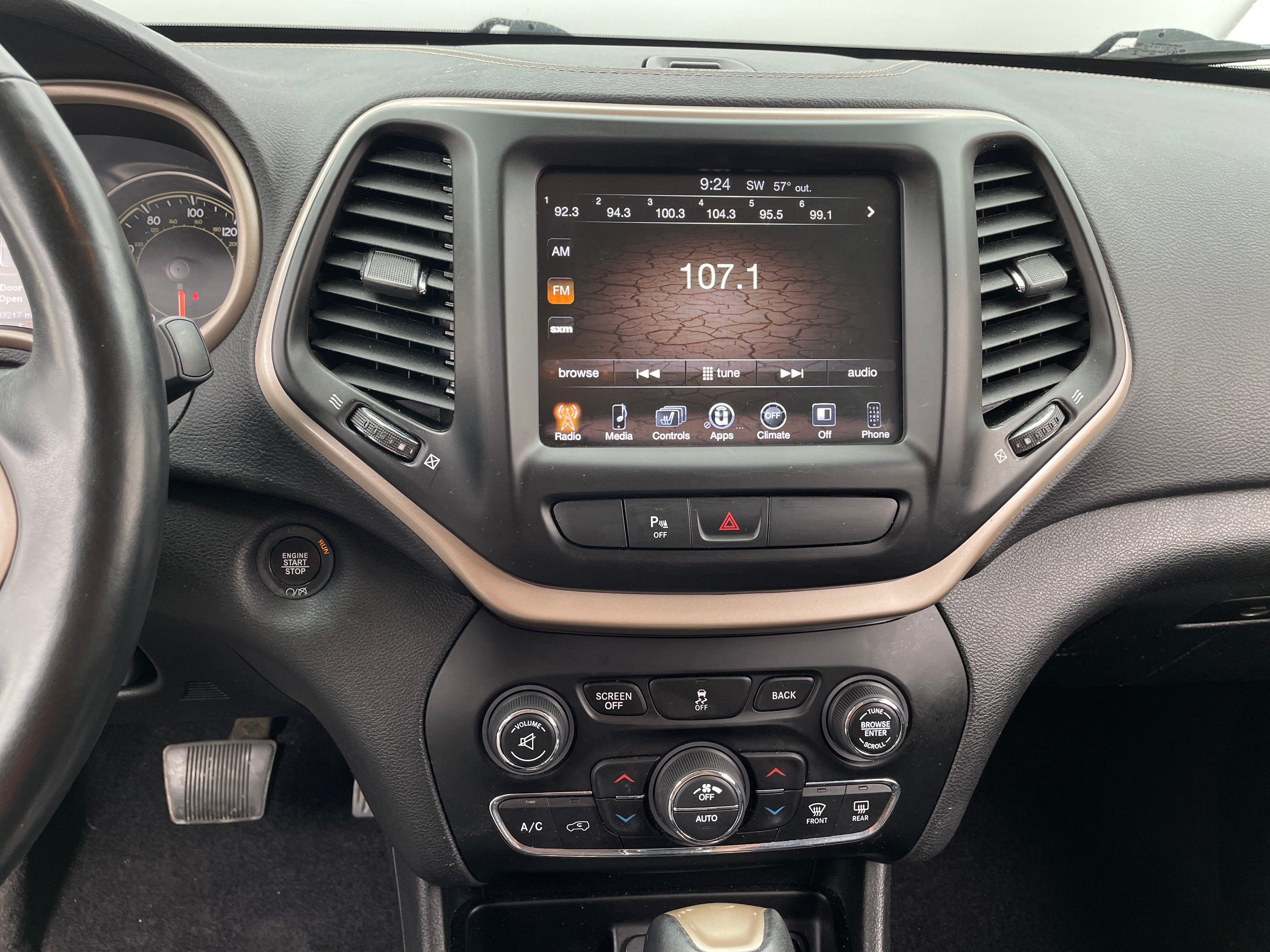 2018 Jeep Cherokee Limited Edition 3