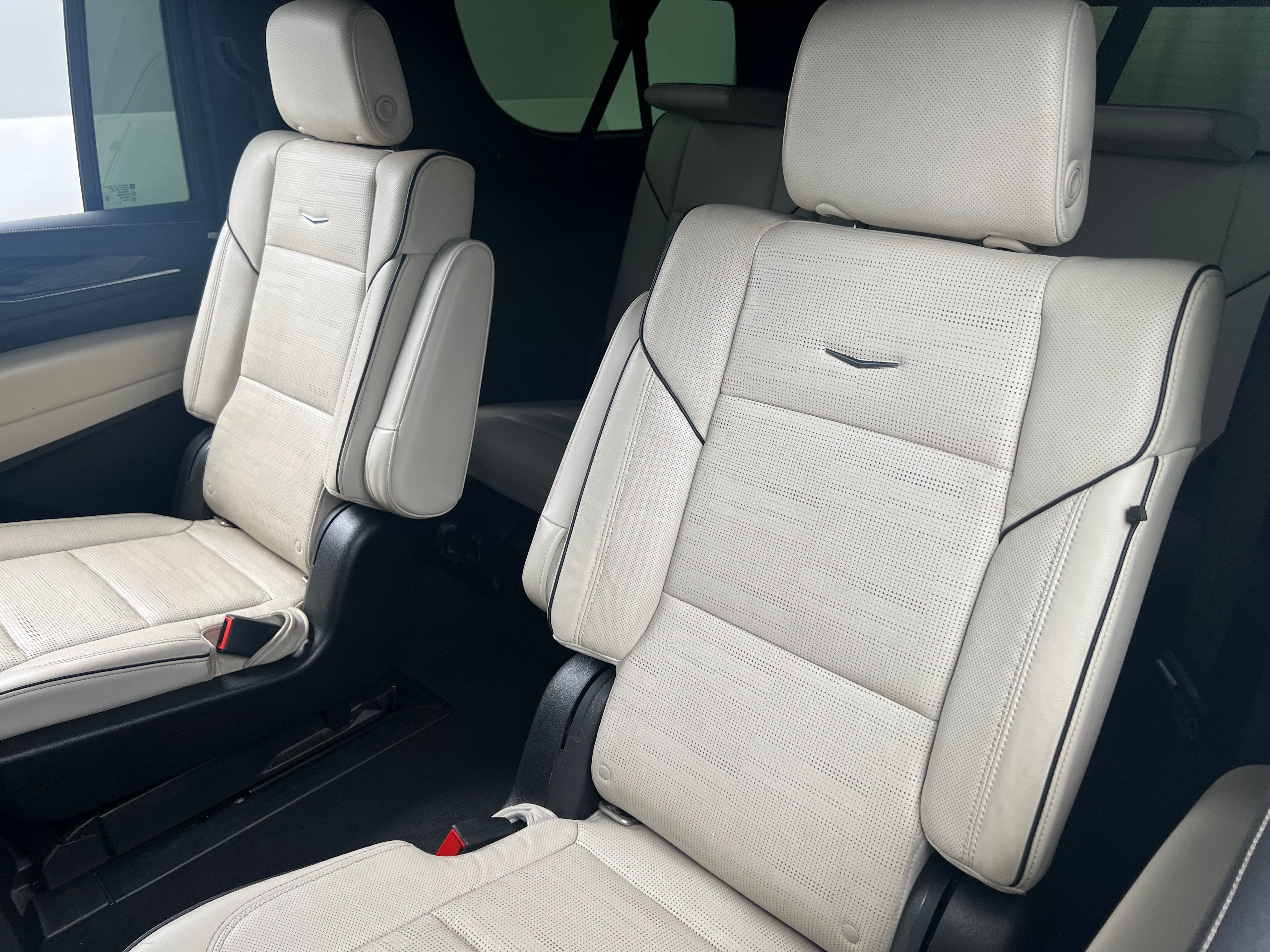 2021 Cadillac Escalade ESV Sport 5
