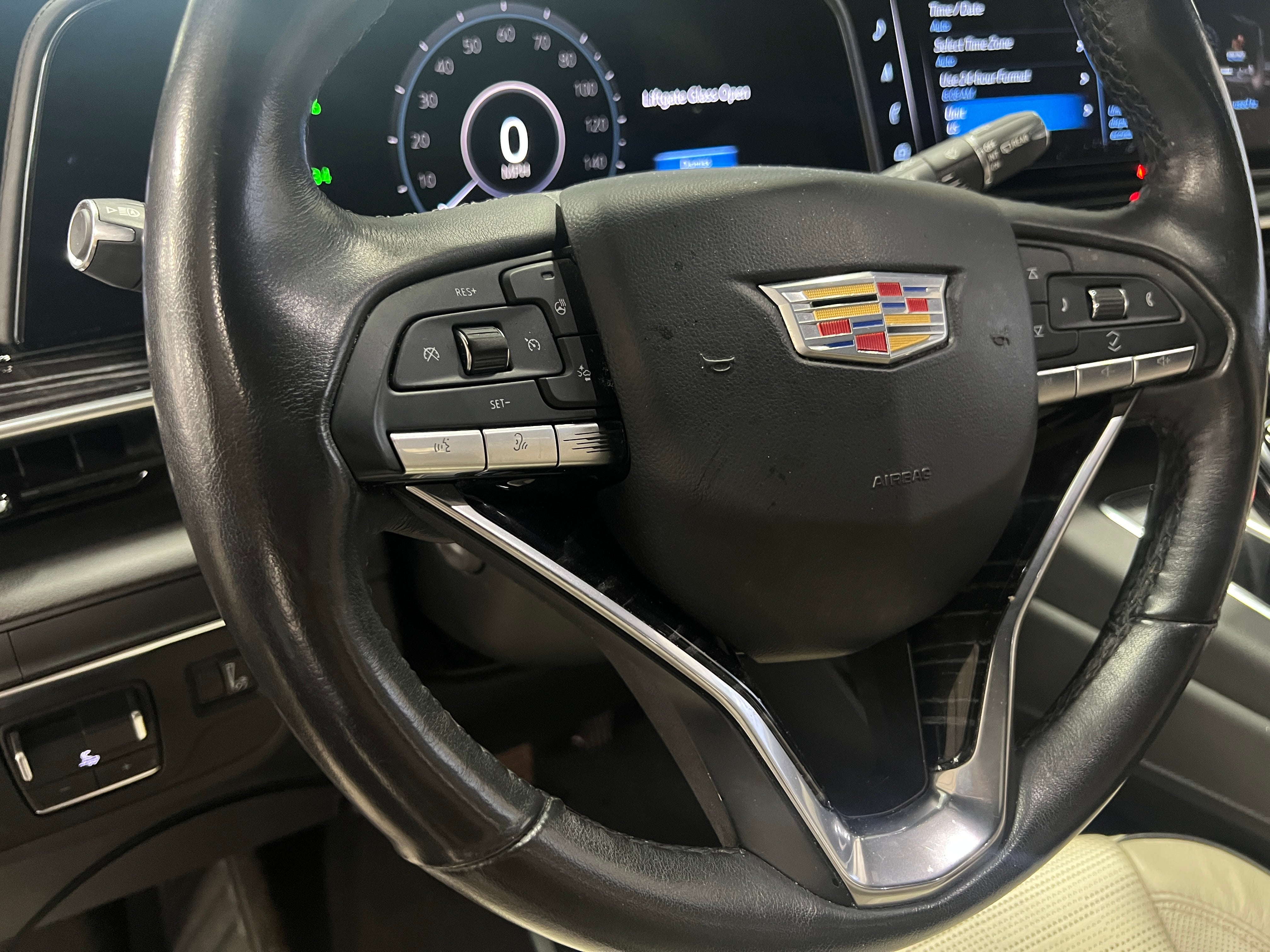 2021 Cadillac Escalade ESV Sport 4