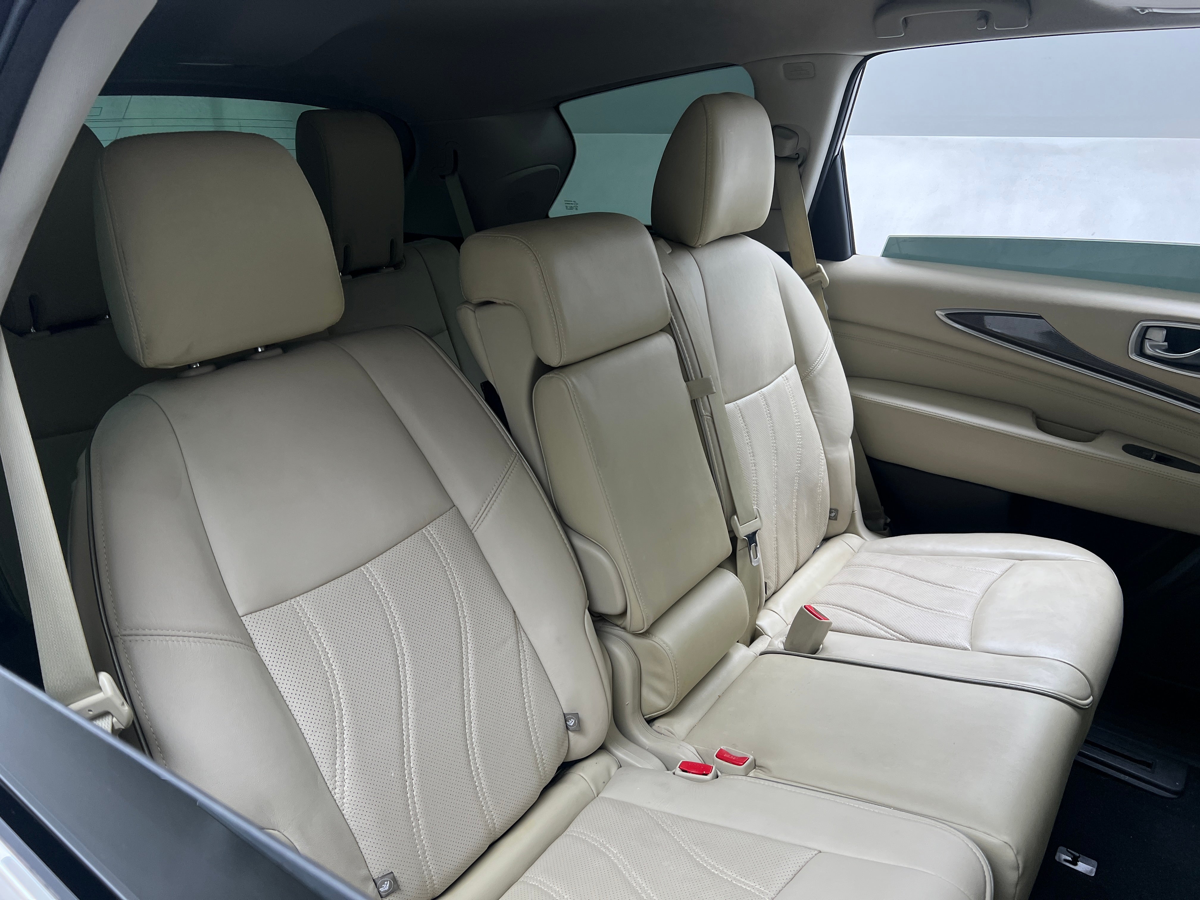 2017 INFINITI QX60  5