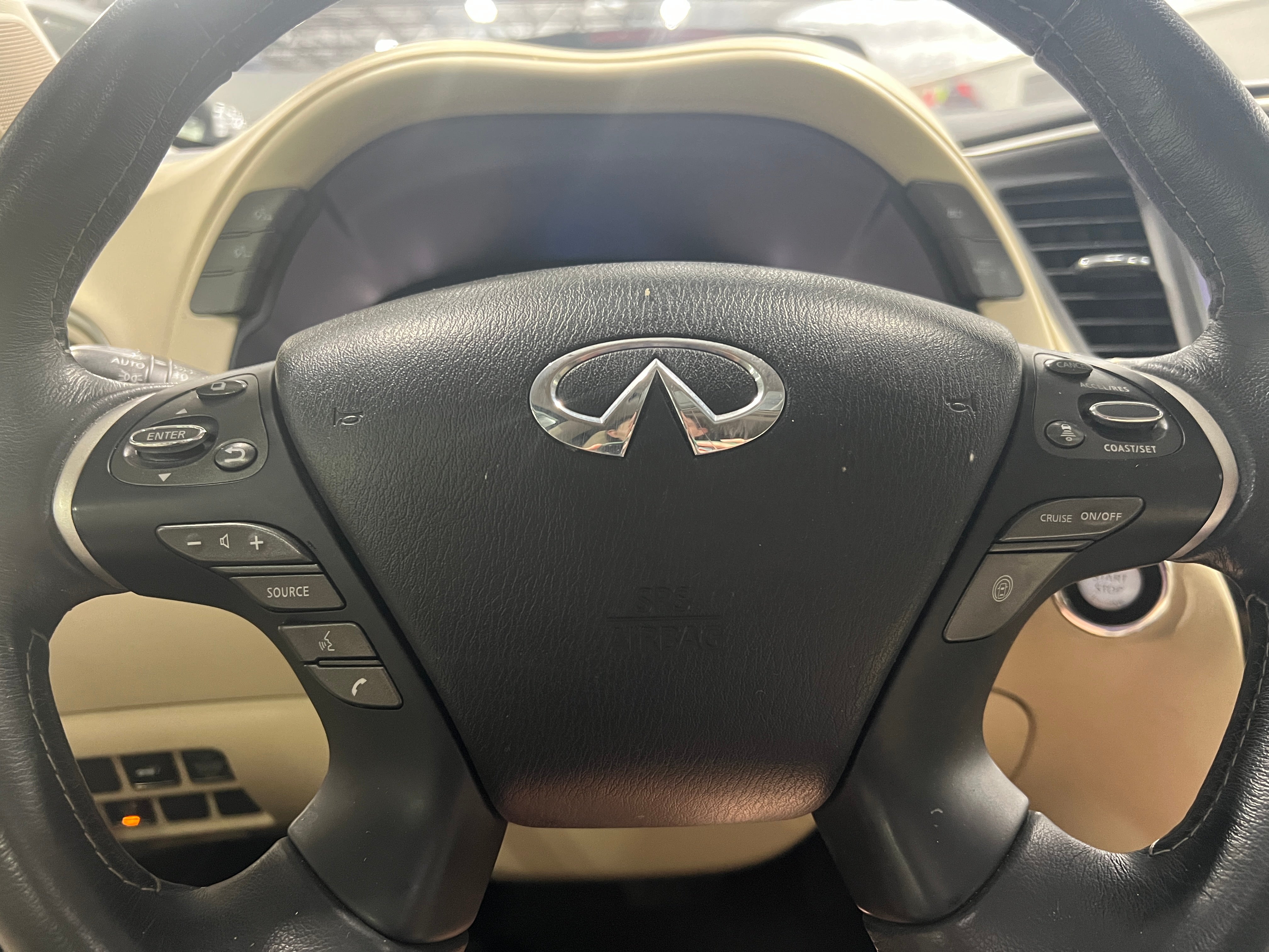 2017 INFINITI QX60  4