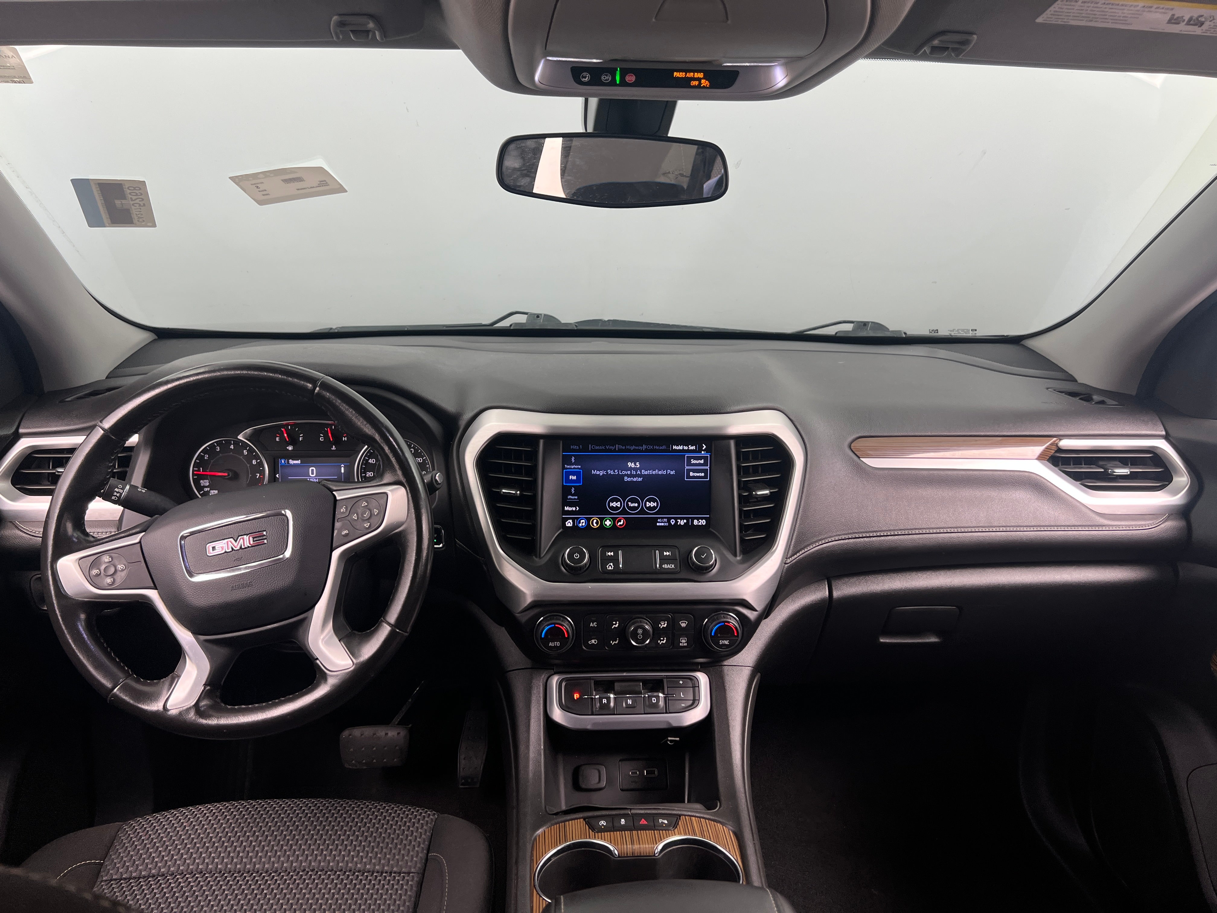 2020 GMC Acadia SLE 3