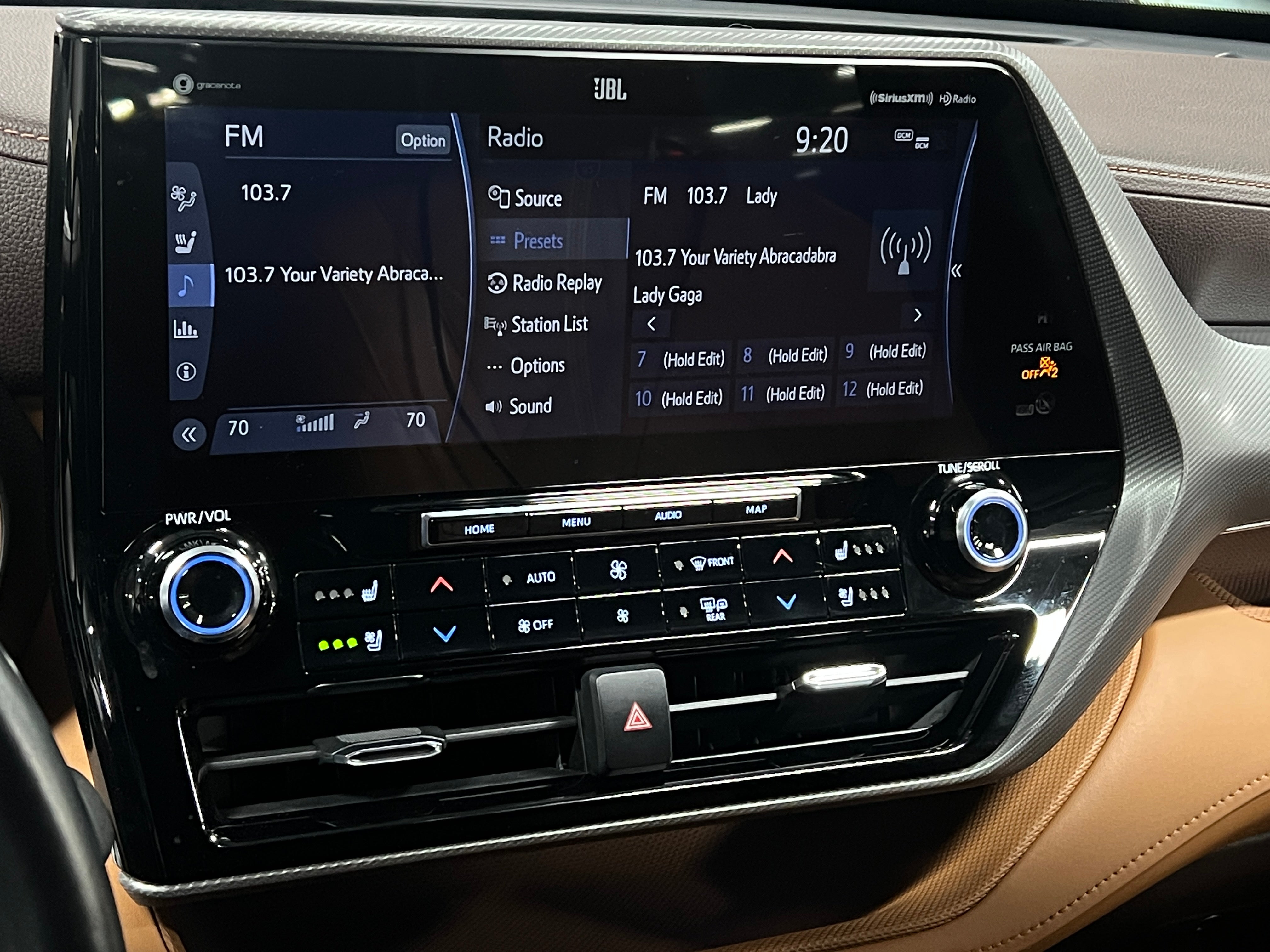 2021 Toyota Highlander Platinum 3