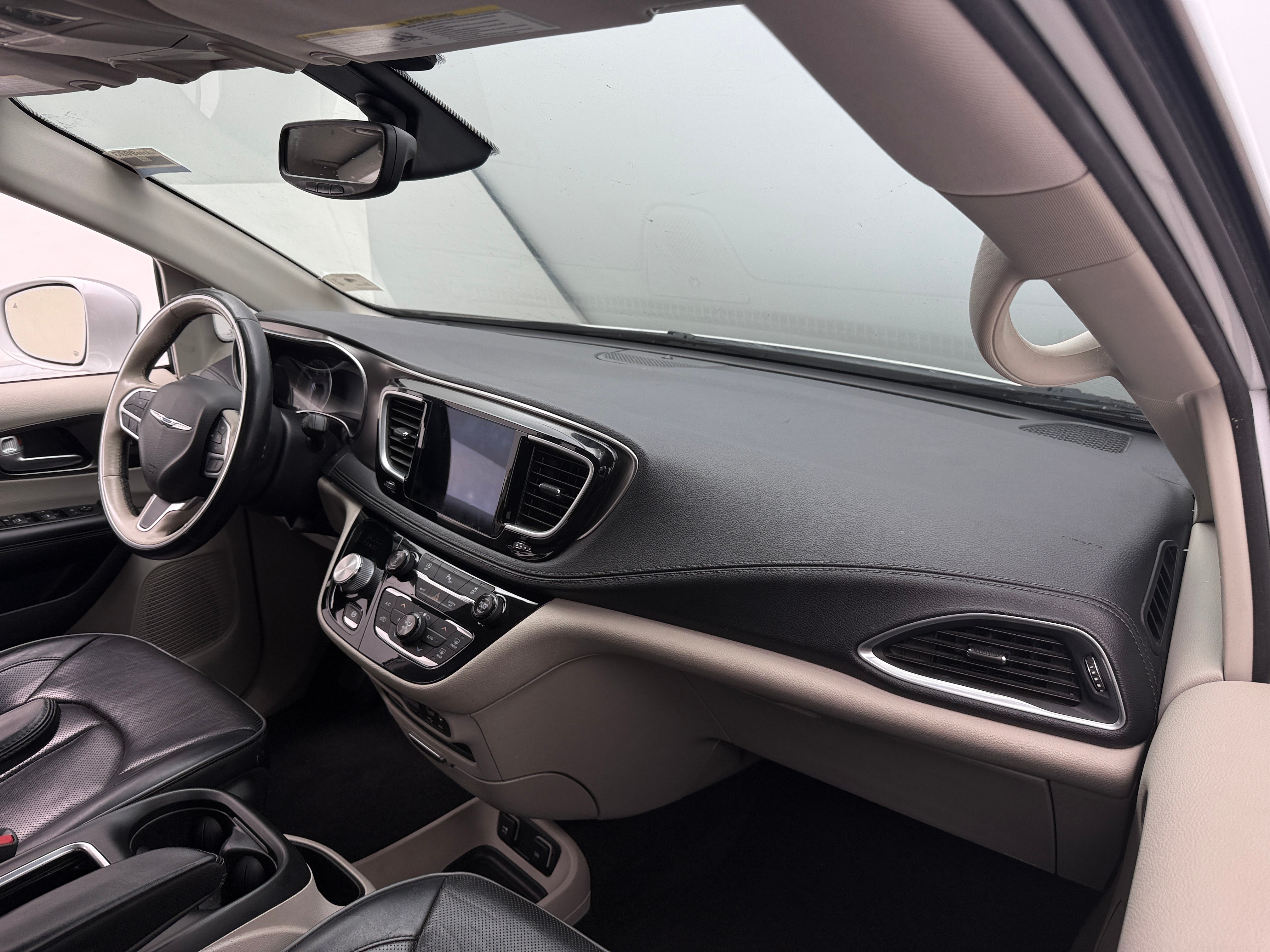 2018 Chrysler Pacifica Limited 2