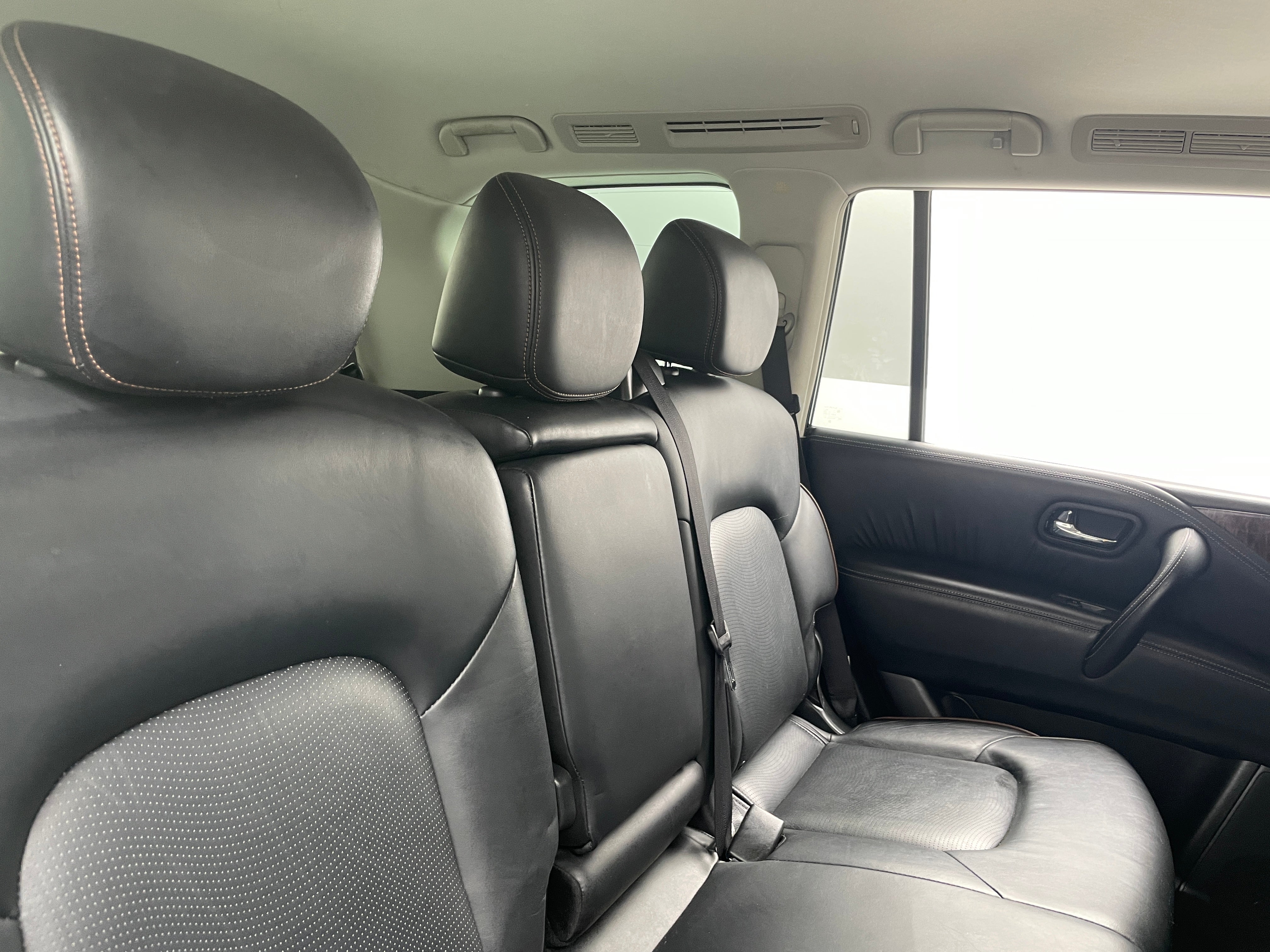 2018 Nissan Armada SL 5