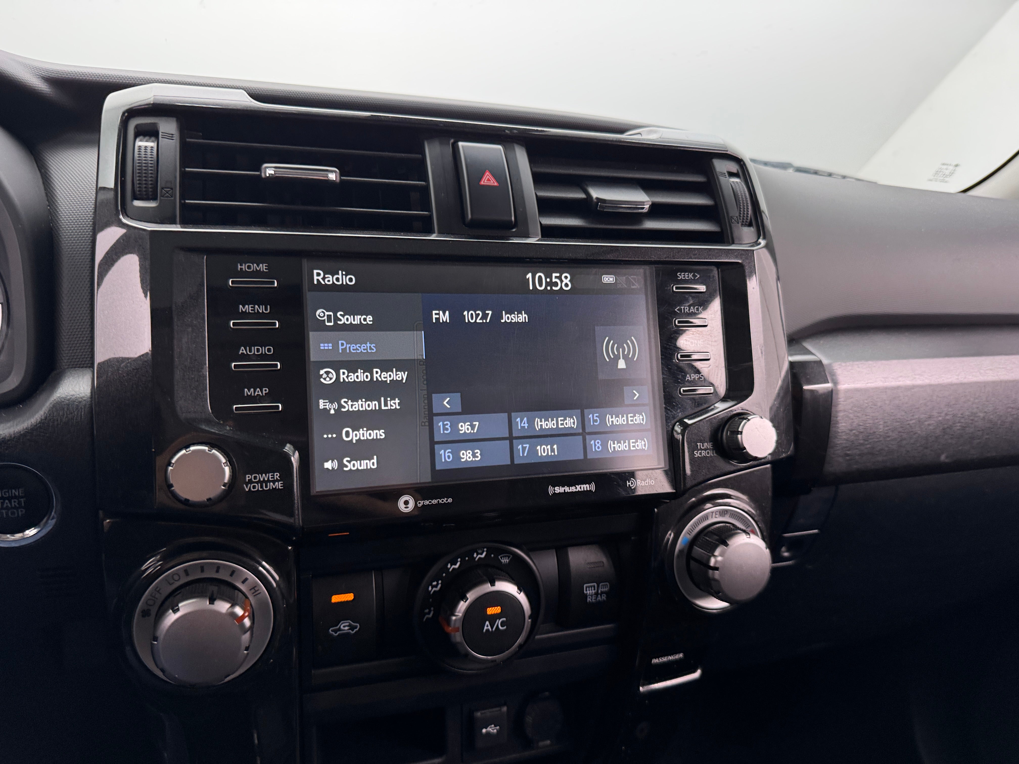 2020 Toyota 4Runner Venture 3