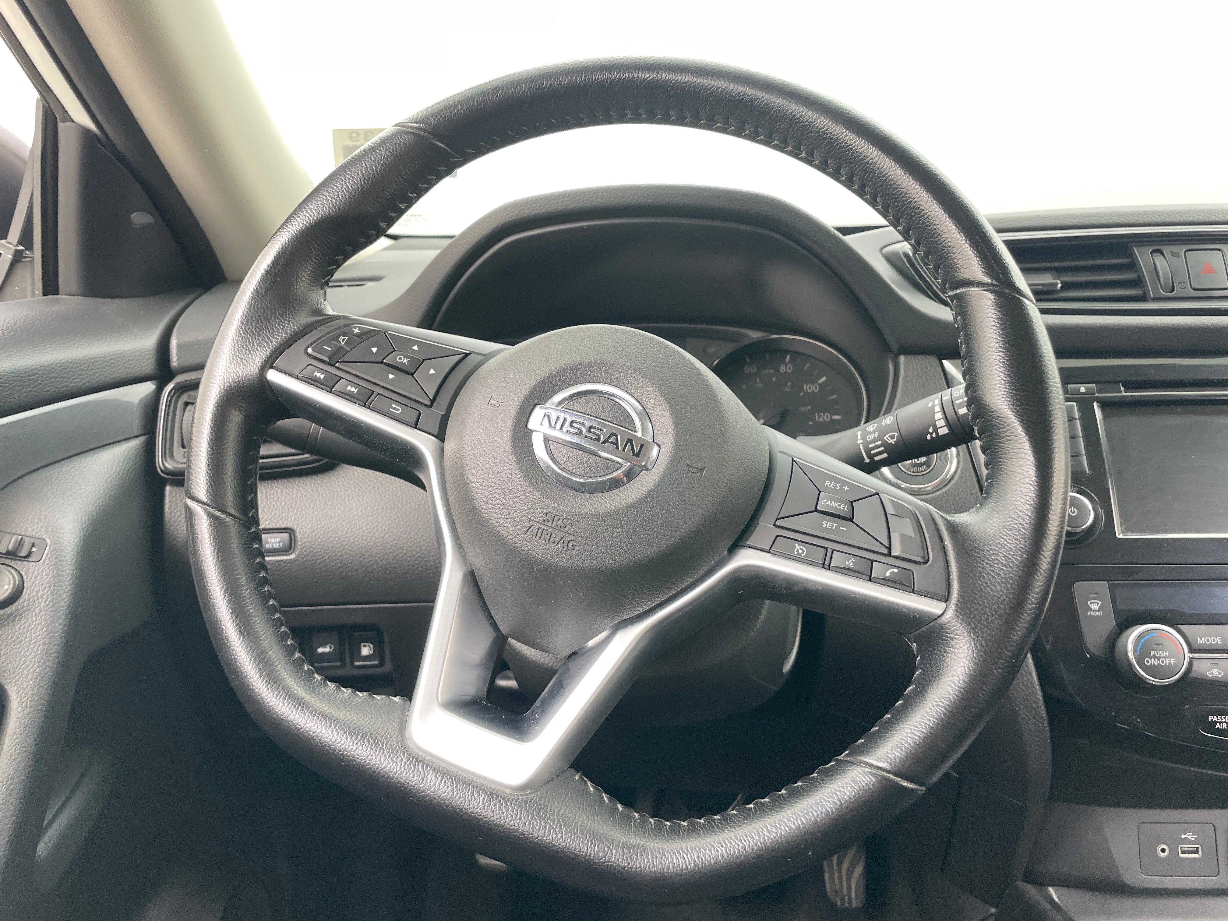 2020 Nissan Rogue SV 5