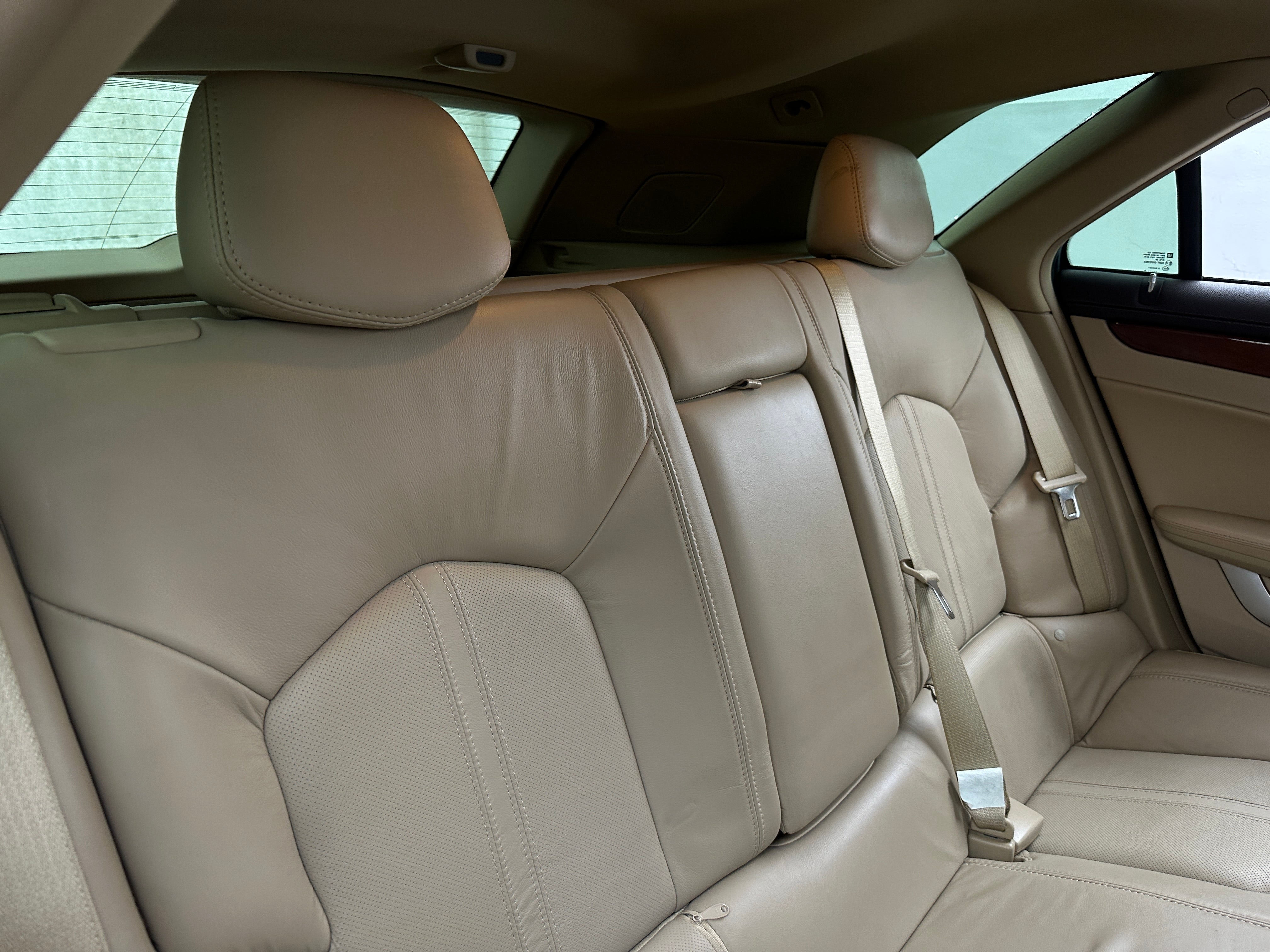 2010 Cadillac CTS  5