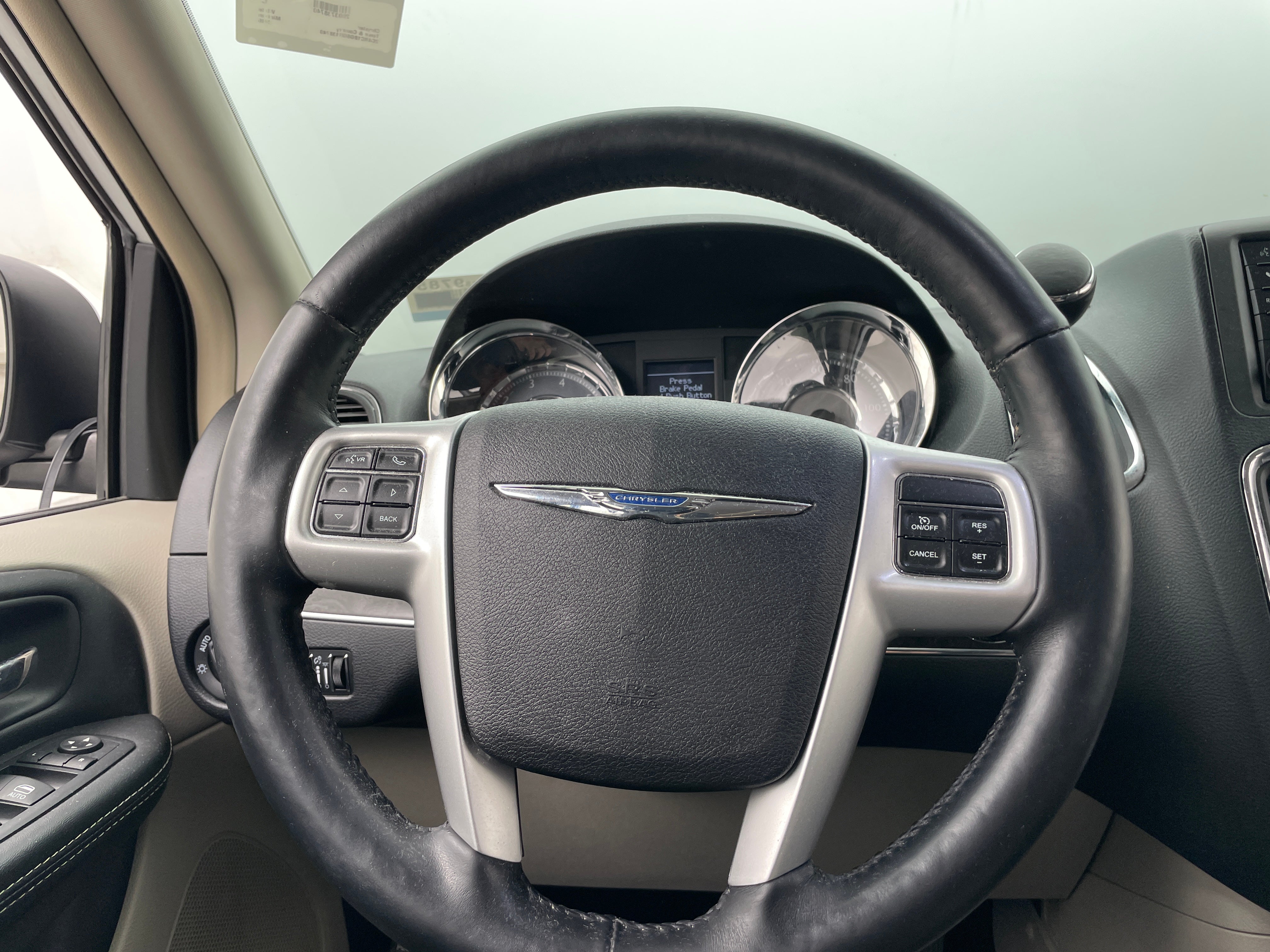 2016 Chrysler Town & Country Touring 4